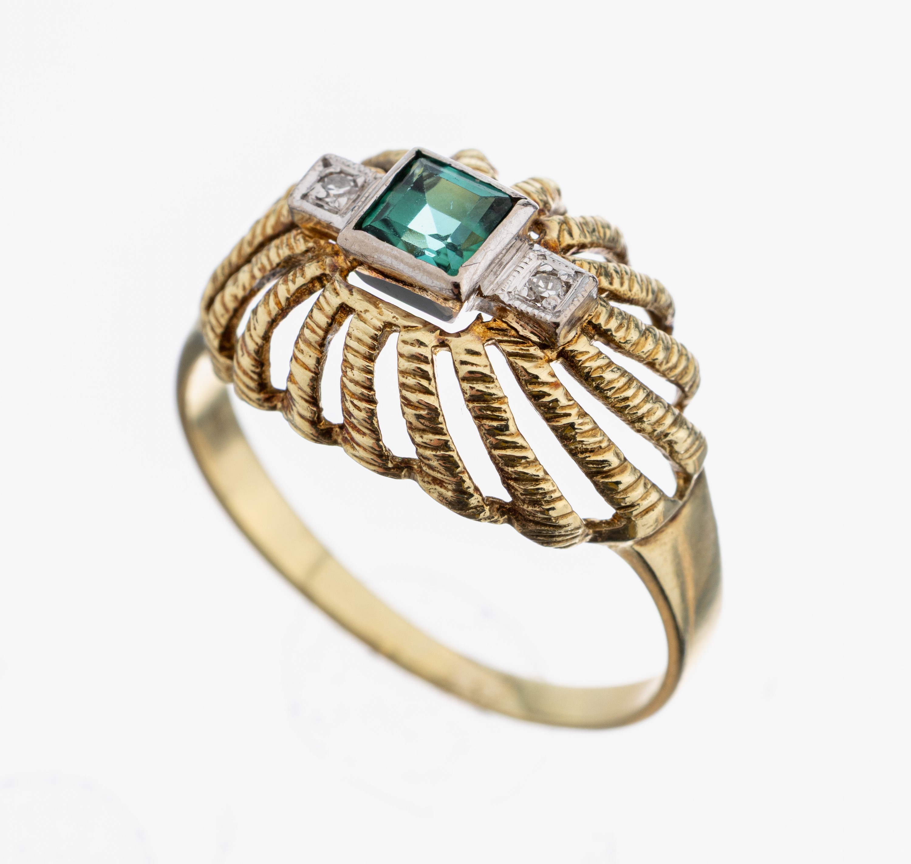 Image 27109644 - 14 kt Gold Turmalin-Diamant-Ring, GG/WG 585/000, gewölbter Ringkopf mit ...