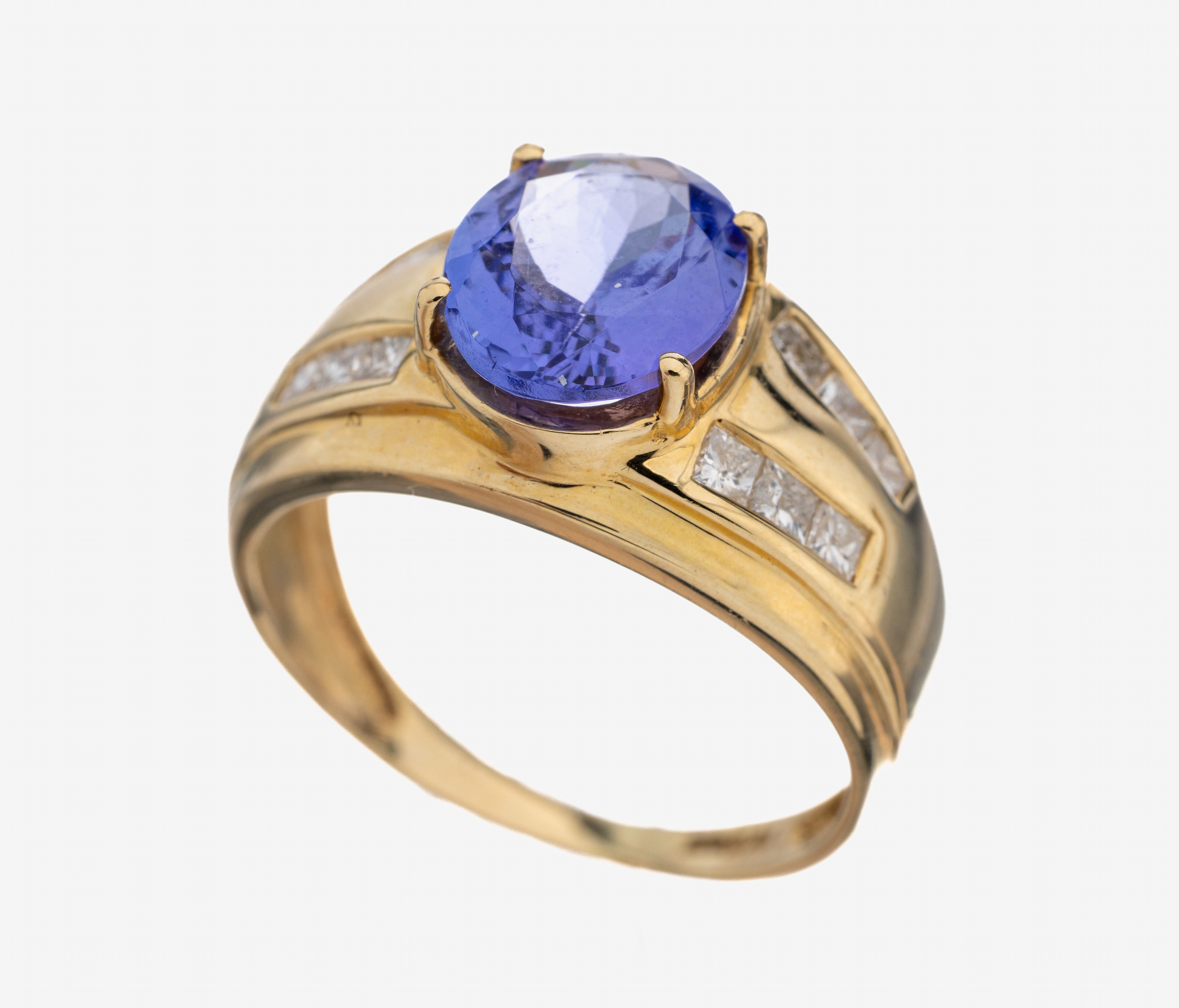 Image 27109647 - 14 kt Gold Tansanit-Diamant-Ring, GG 585/000, erhaben gefasster ovalfacett. Tansanit ...