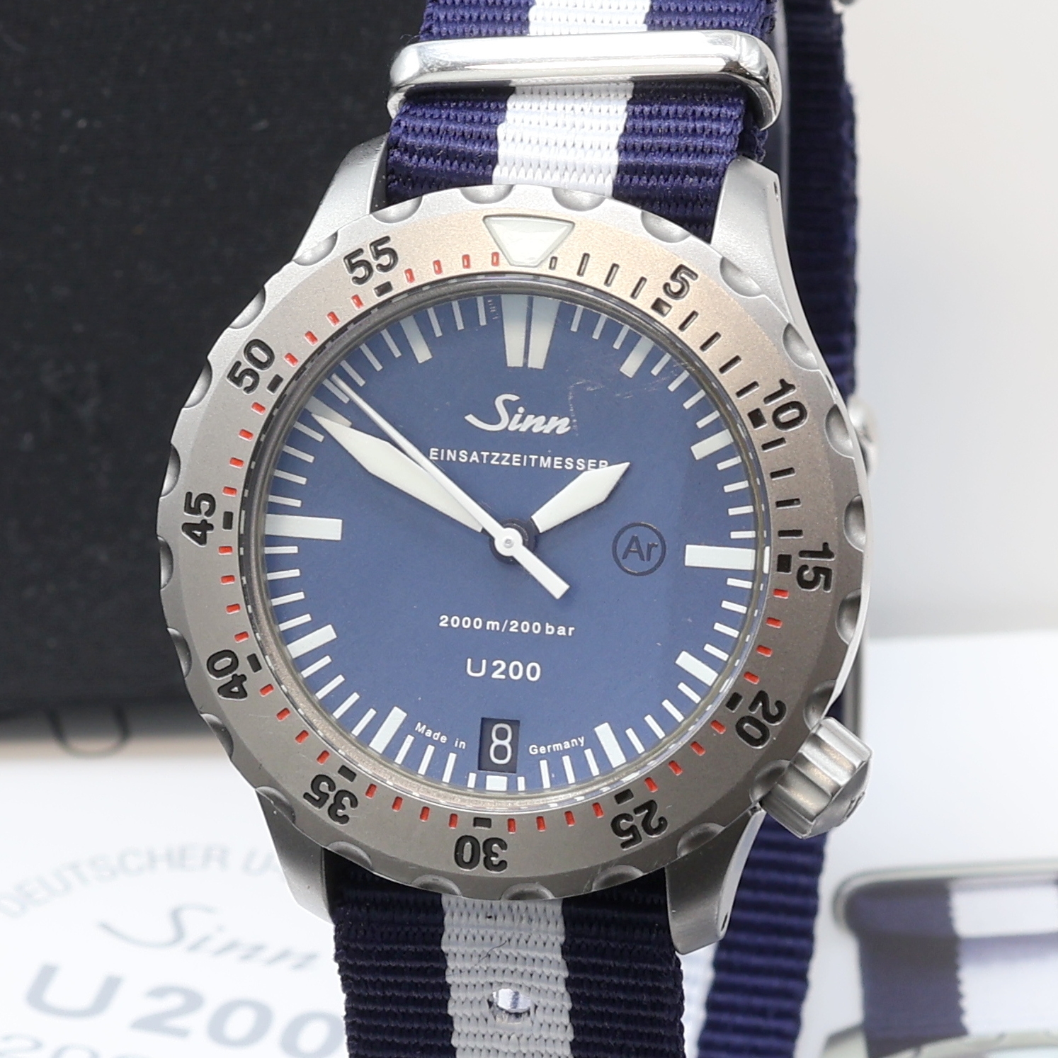 Detail a: SINN U200 Einsatzzeitmesser Referenz 1012, Deutschland verk. lt. beil. Pap. 03/2014, Automatik, Deutscher U-Boat Stahl inkl. Textilband m. orig. ...