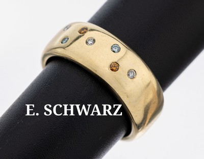 Image 14 kt Gold Brillant-Ring, GG 585/000, 7 Brillanten zus. ca. 0.14 ct (grav.) Weiß/si, ...