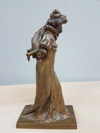 27109646e - Emilio Zago (bzw. Emil/Emile Zago), Bronzeskulptur, Mutter ihre Tochter Huckepack ...