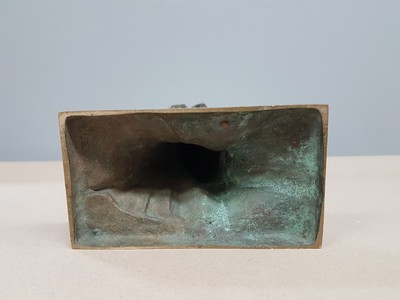 27109646i - Emilio Zago (bzw. Emil/Emile Zago), Bronzeskulptur, Mutter ihre Tochter Huckepack ...