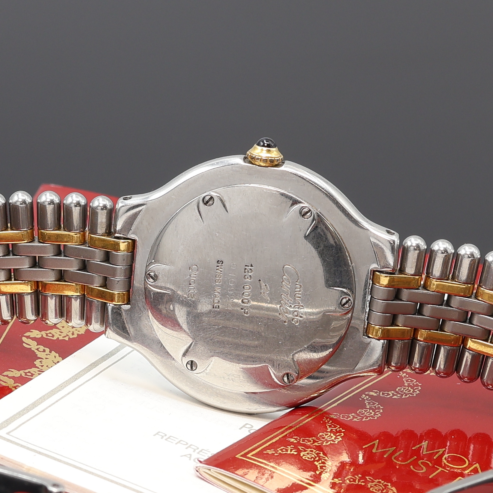 Detail d: CARTIER Linie 21 Damenarmbanduhr Referenz 123 000 P, z. T. verg. 2-tlg. Edelstahlgeh. inkl. Gliederband m. dopp. Faltschl., Boden 6 -fach verschr., ...
