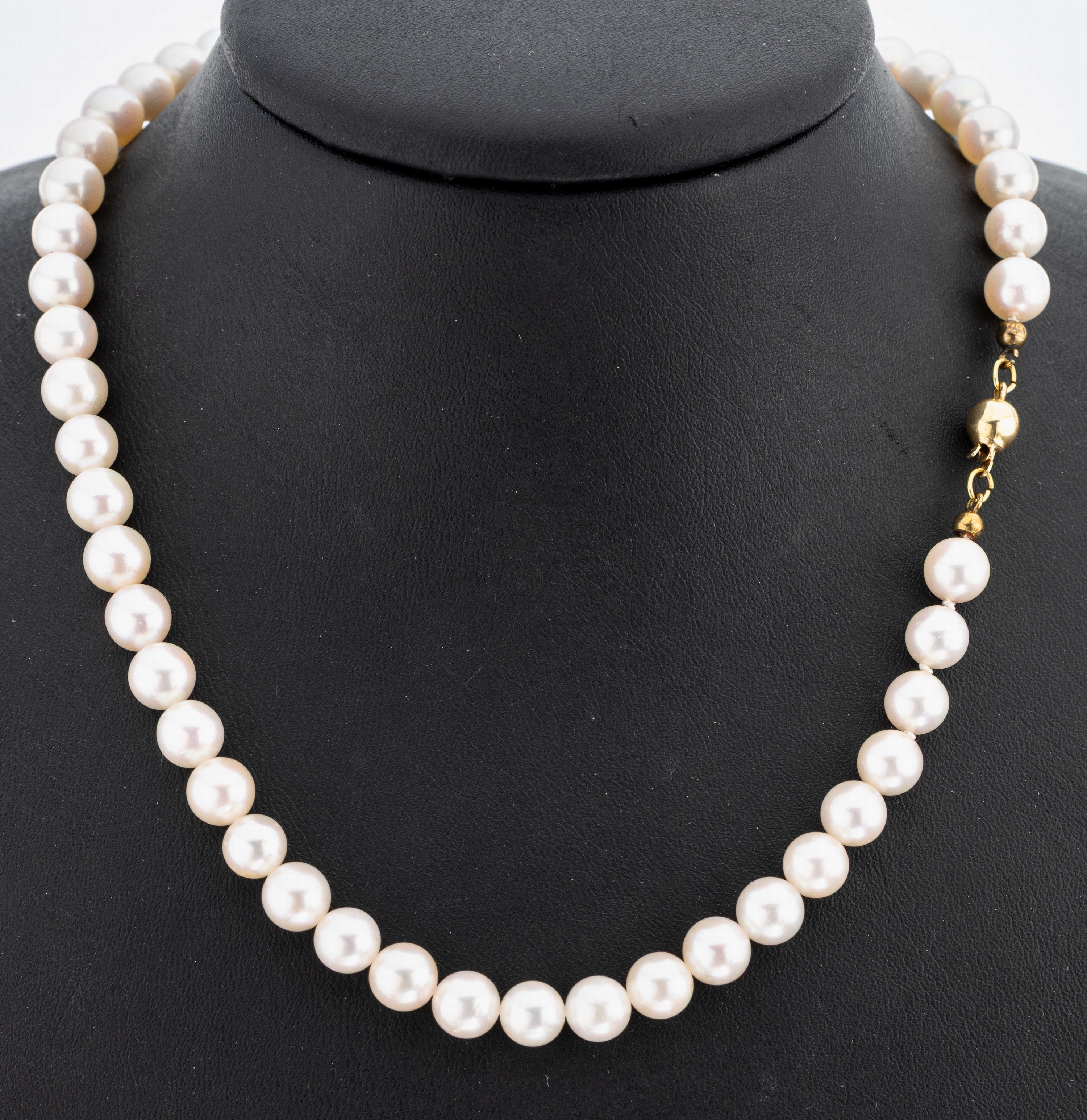 Image 27109741 - Perl-Collier mit 14 kt Gold Schließe, GG 585/000, Akoyazuchtperlen, D. ca. 6.4-7.0 mm, ...