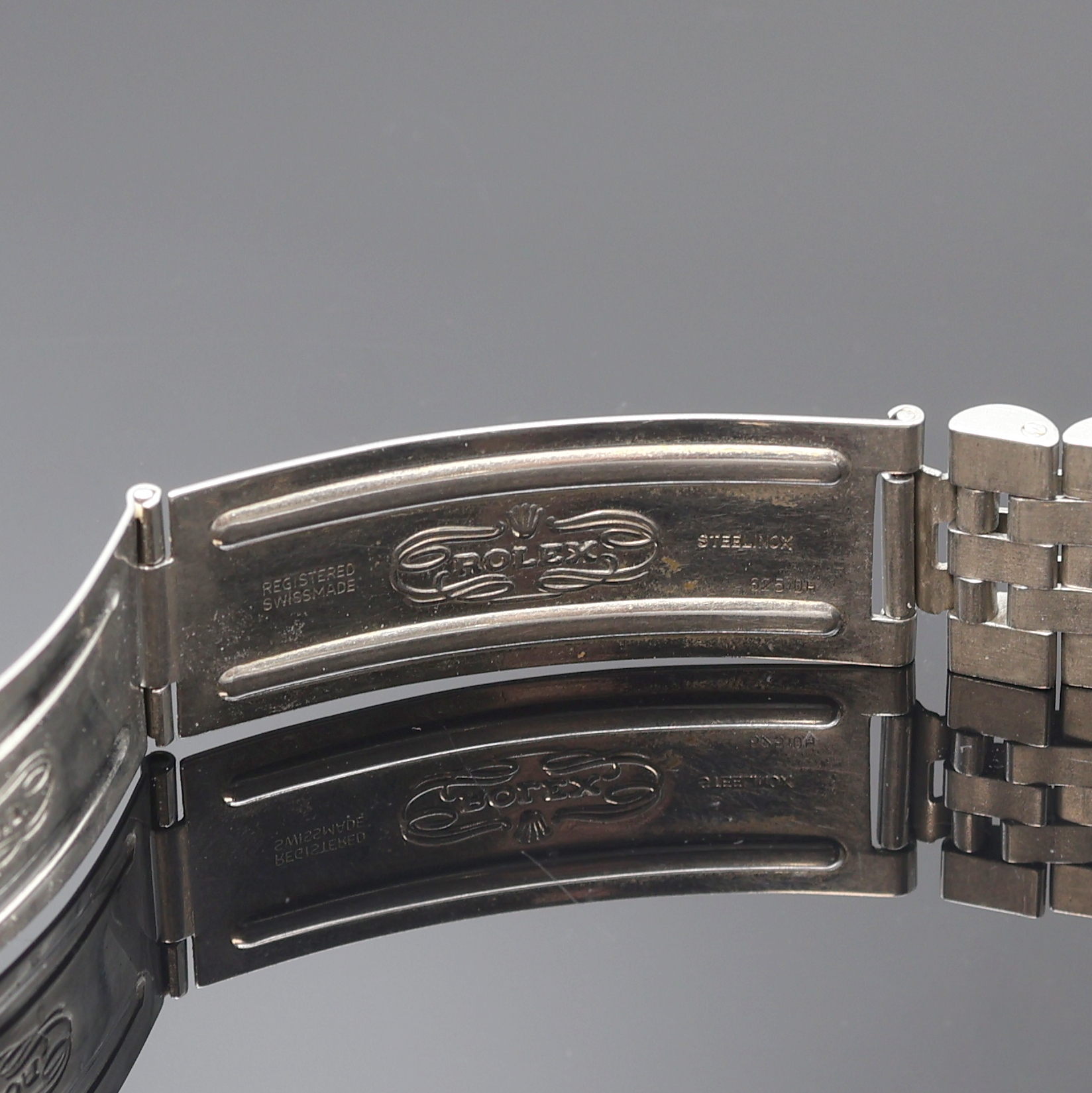 Detail c: ROLEX Oyster Perpetual Datejust Herrenarmbanduhr Referenz 1603, Schweiz um 1973, Automatik, Chronometer der Superlative in Edelstahl inkl. orig. ...