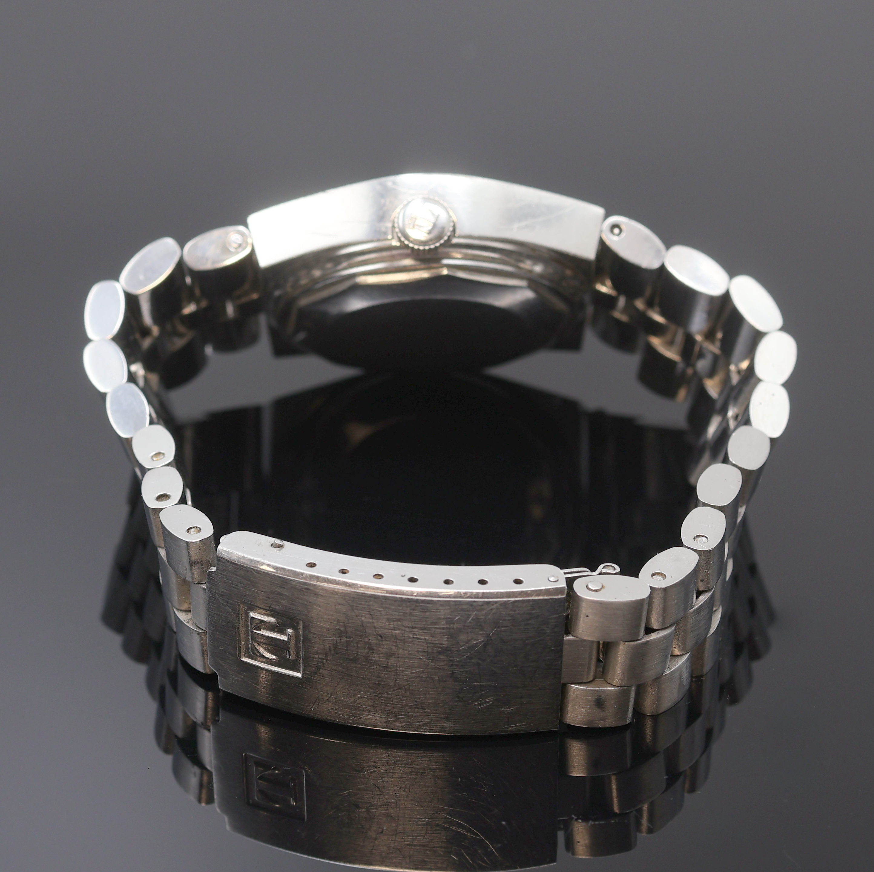 Detail b: TISSOT Herrenarmbanduhr PR 516 GL, Schweiz um 1970, Edelstahlgeh. inkl. orig. Gliederband m. Faltschl., Boden verschr., blaues Zifferbl., silb. ...