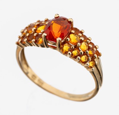 Image 14 kt gold fire opal-citrine-ring , WG 585/000, centered oval bevelled fire opal approx. ...