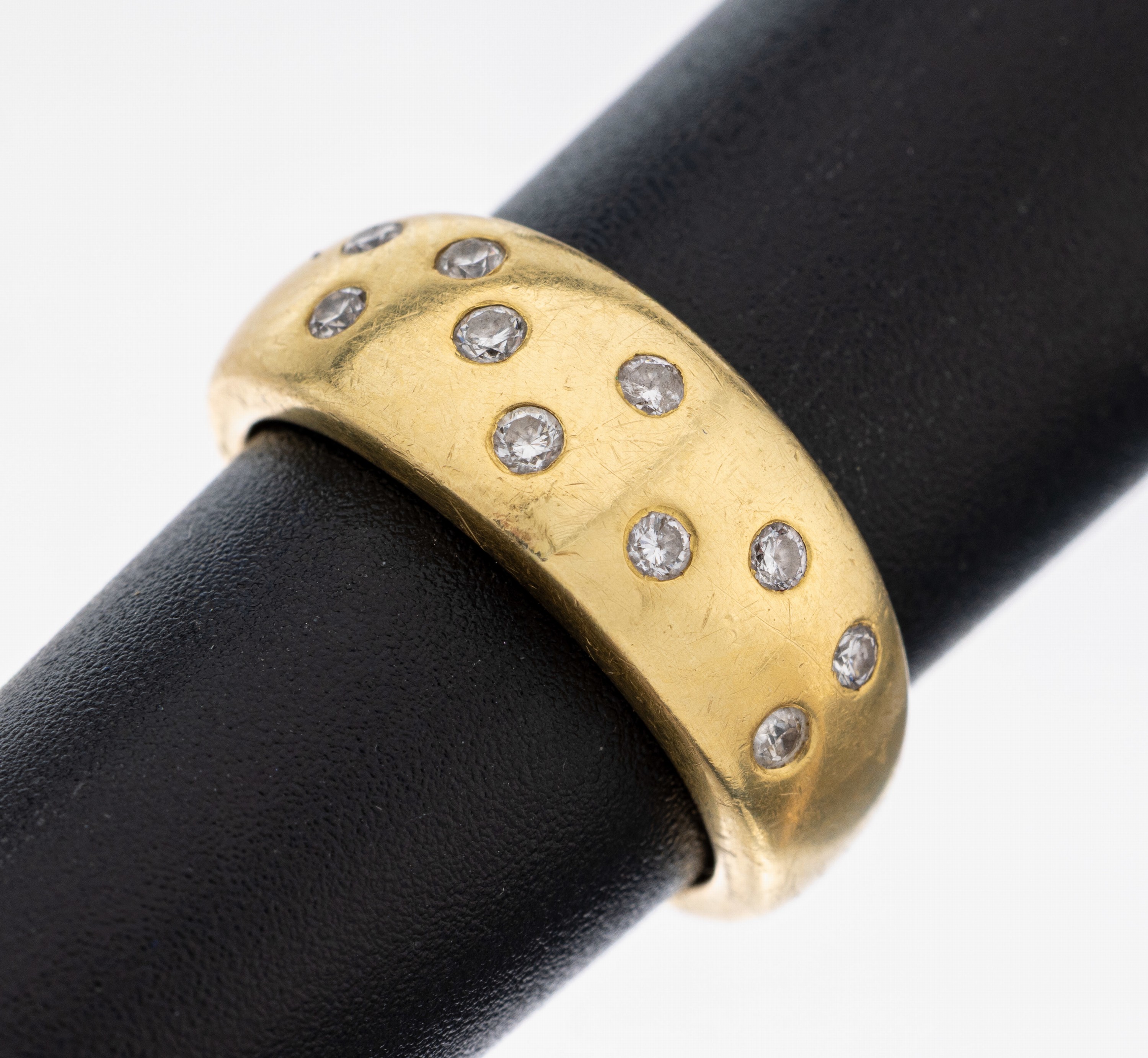 Image 27109902 - 14 kt Gold Brillant-Ring, GG 585/000 gepr.,10 Brillanten zus. ca. 0.12 ct Weiß/p, RW ...