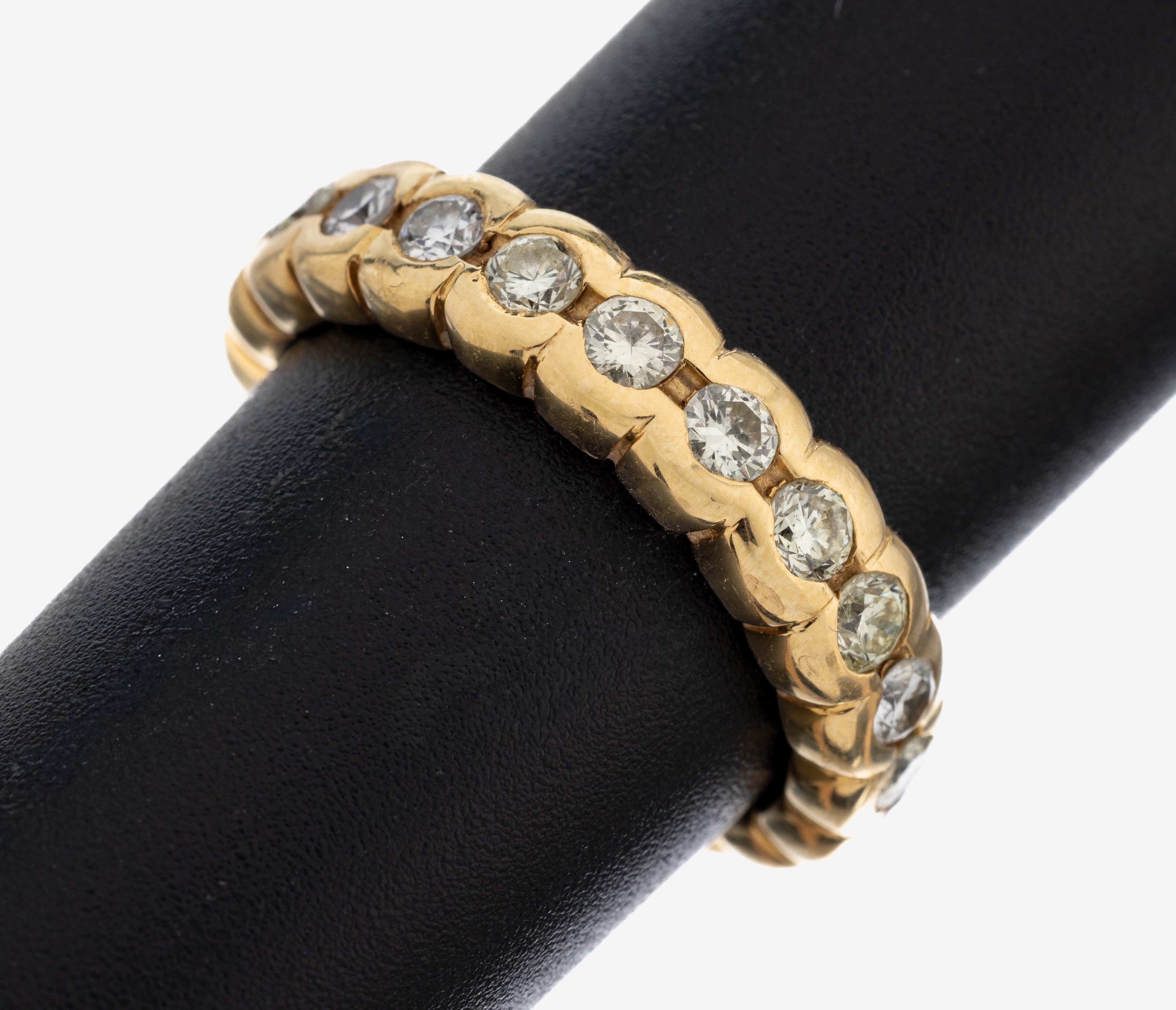 Image 27109909 - 18 kt Gold Brillant-Memoryring, GG 750/000,21 Brillanten zus. ca. 1.50 ct Weiß- ...