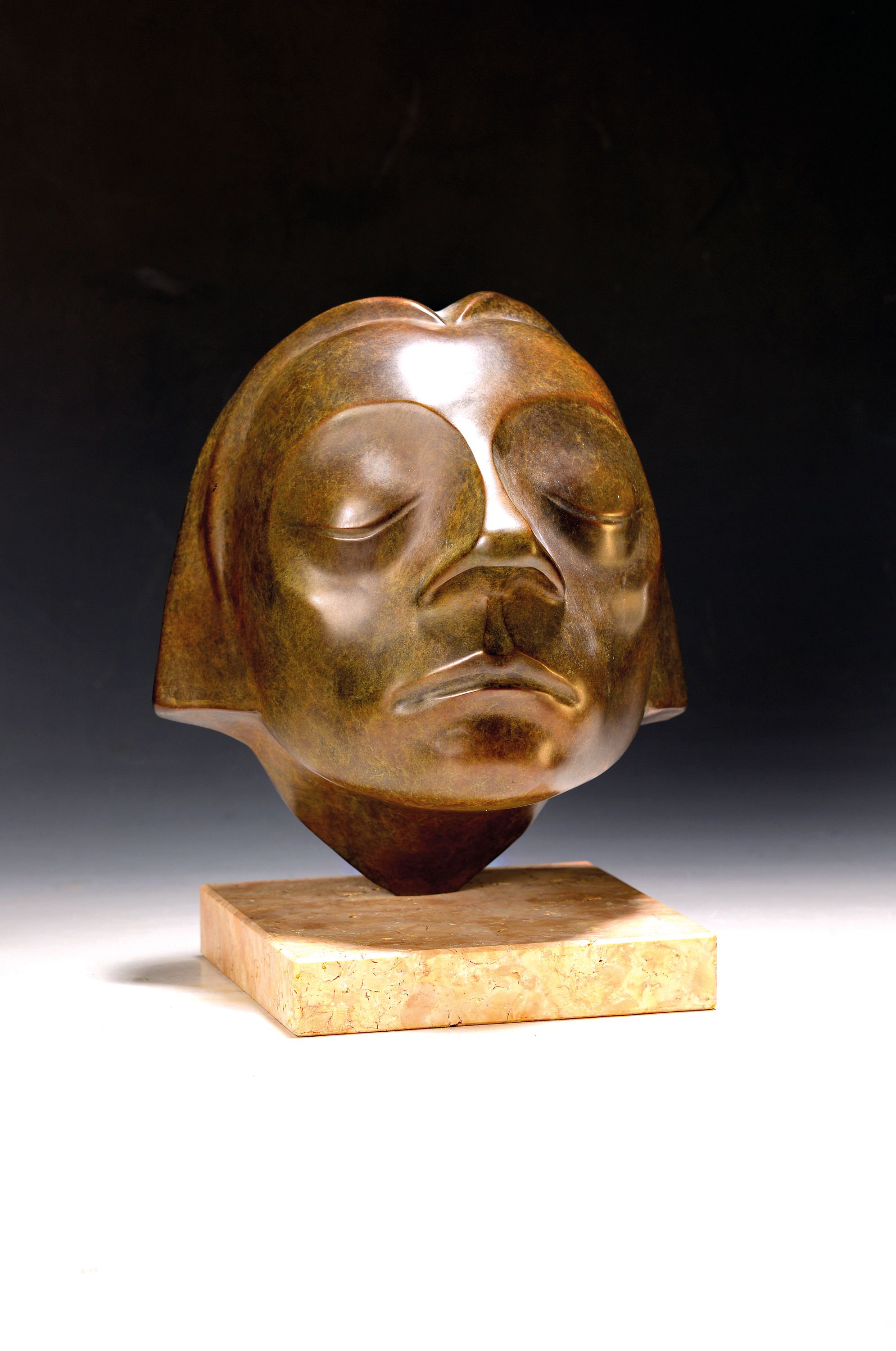 Image 27109967 - Ernst Barlach 1870 Wedel-1938 Rostock, Kopf des Güstrower Ehrenmals, Bronze, bez.: ars ...