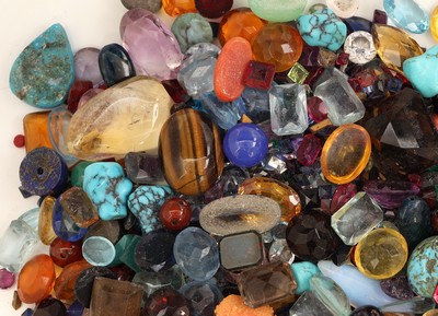 27110040a - Lot lose Farbsteine, zus. ca. 1584 ct, u.a. Amethyste, Citrine, Granate, Topase, ...