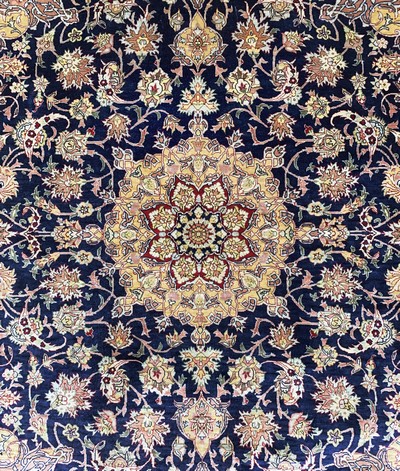 27110175e - Hereke Seide Sehr fein, Türkei, signiert, Mitte 20.Jhd, reine Naturseide, ca. 143 x ...