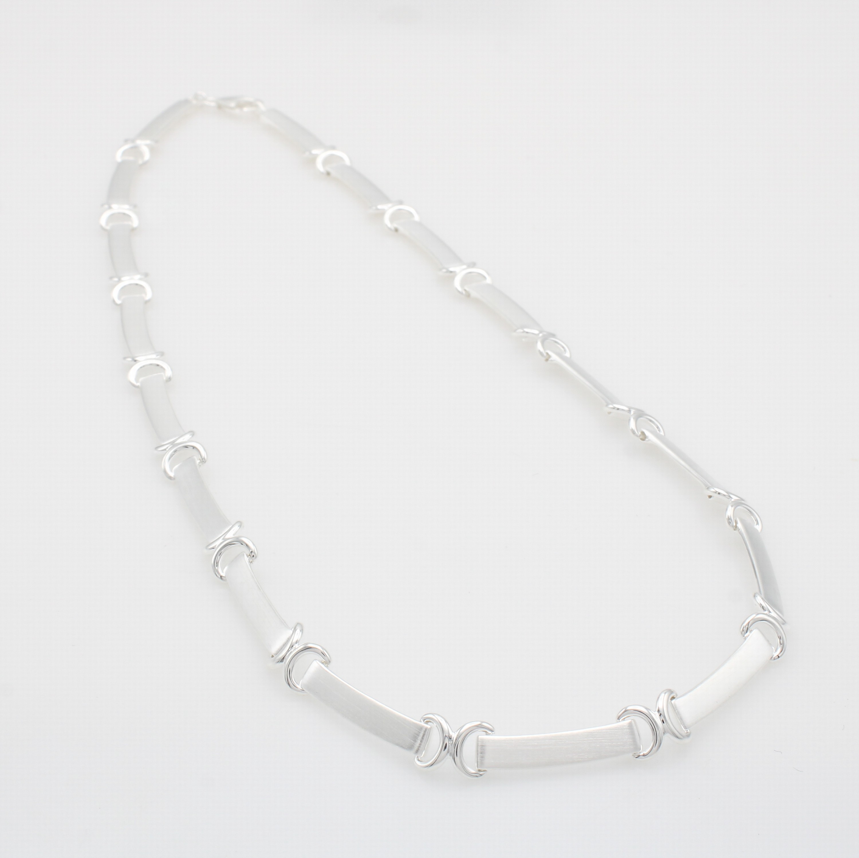Image 27110428 - Collier, 925er Silber z.T. matt., Karabiner-schl., L. ca. 44 cm