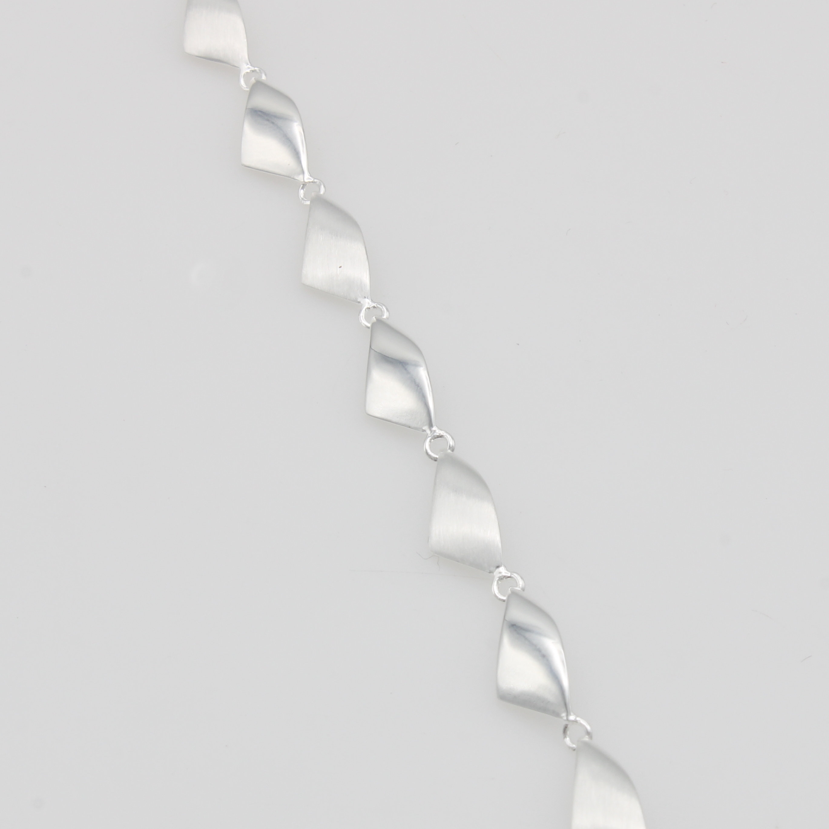 Image 27110437 - Armband, 925er Silber z.T. matt.,Karabiner- schl., L. ca. 18 - 20 cm