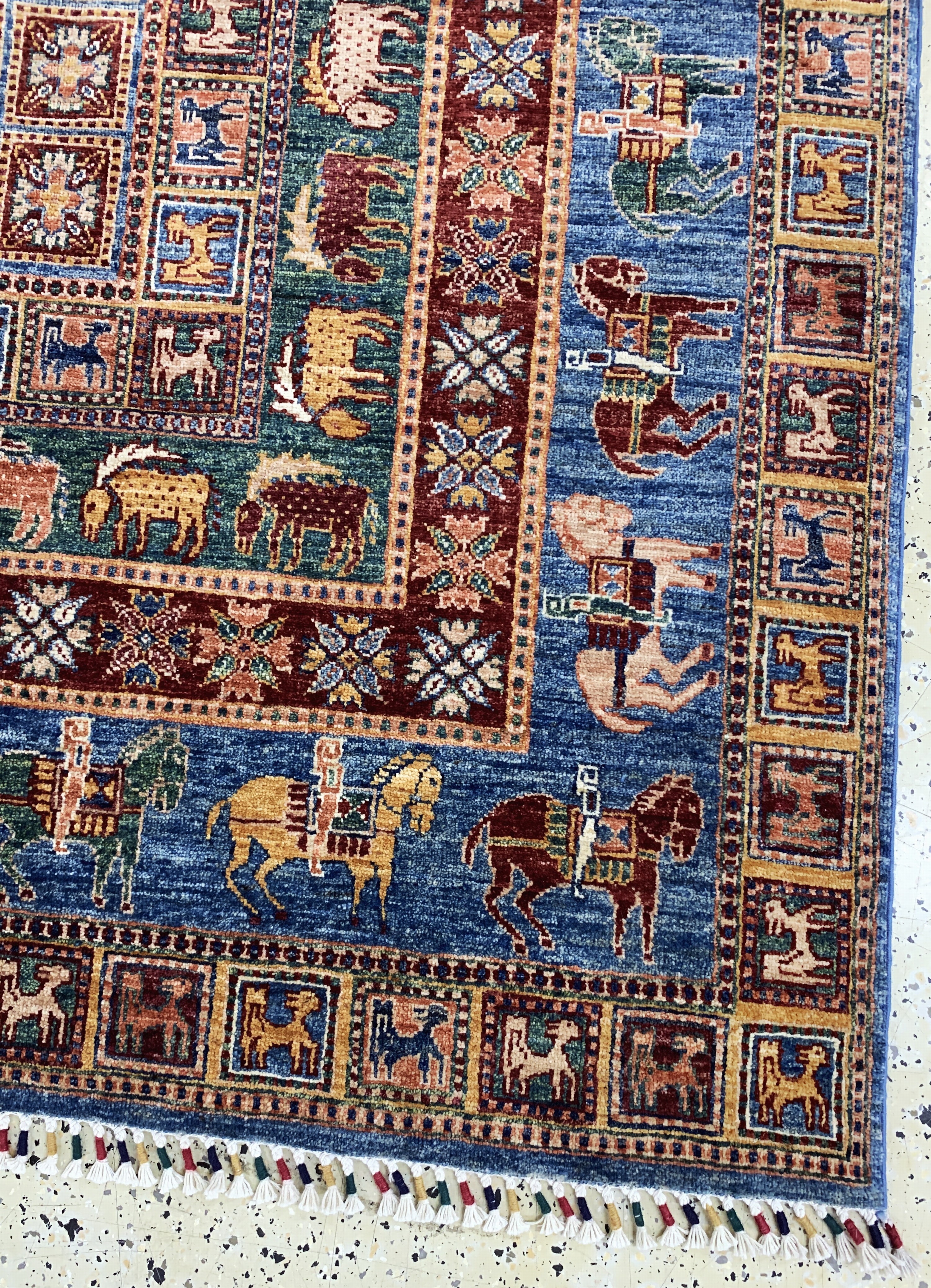 Detail e: Sigler, Pakistan, Ende 20.Jhd, Wolle auf Baumwolle, ca. 310 x 208 cm, EHZ: 1-2