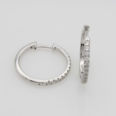 Image Paar Klappcreolen mit Brillanten, WG 585/000, Brill. zus. ca. 0.65 ct Weiß/si, D. ca. ...