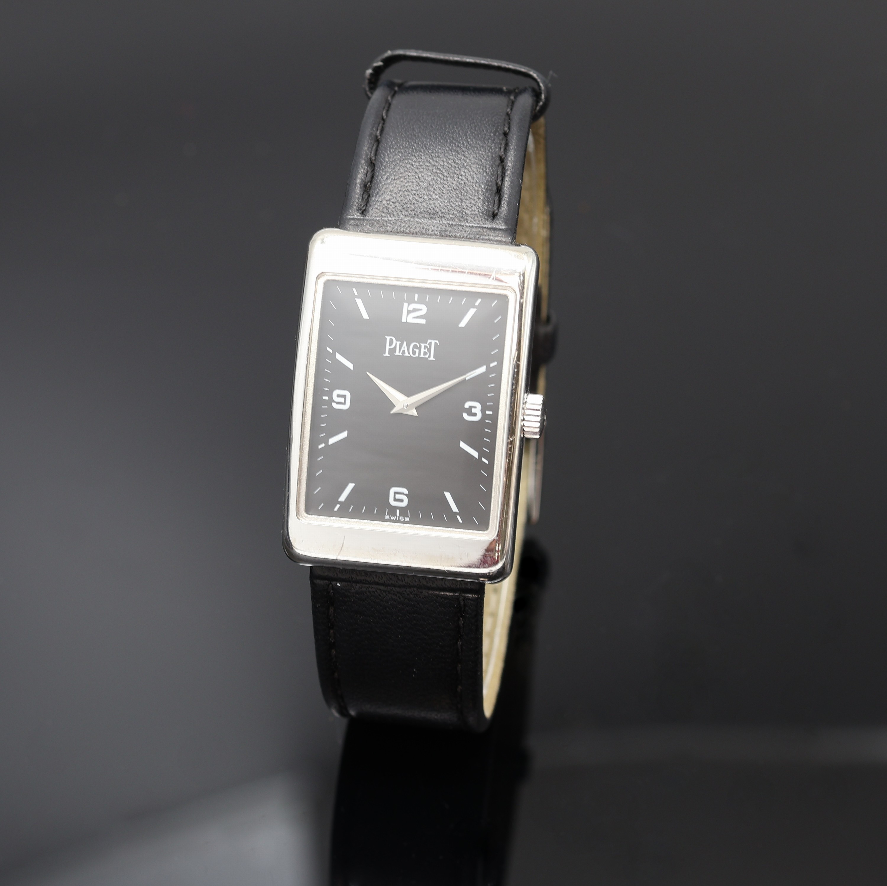 Image 27110887 - PIAGET Armbanduhr in WG 750/000 Referenz 9952, Schweiz um 1995, Handaufzug, Lederband m. ...