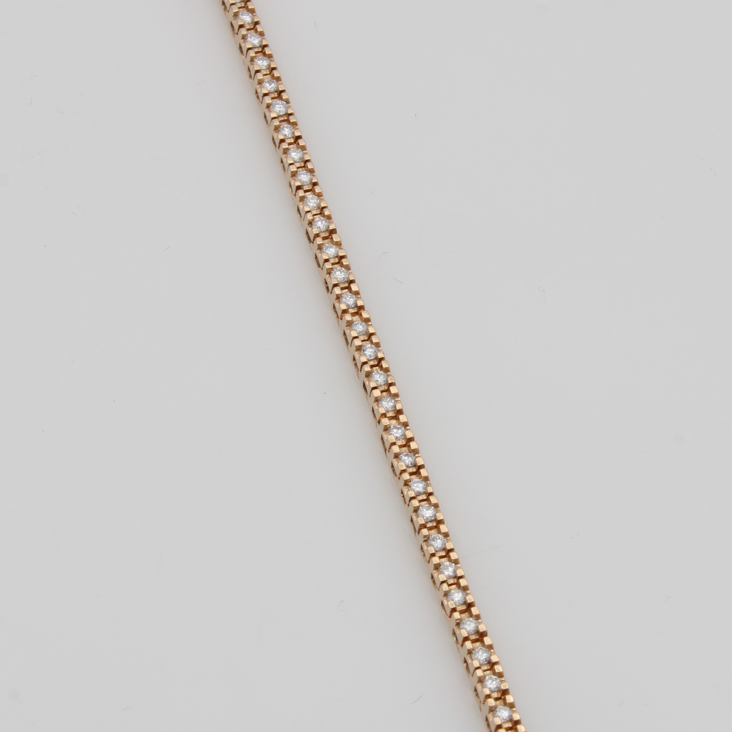 Image 27110967 - Rivierarmband mit Brillanten, RG 585/000, 62 Brill. in Krappenfassung zus. ca. 1.25 ct ...