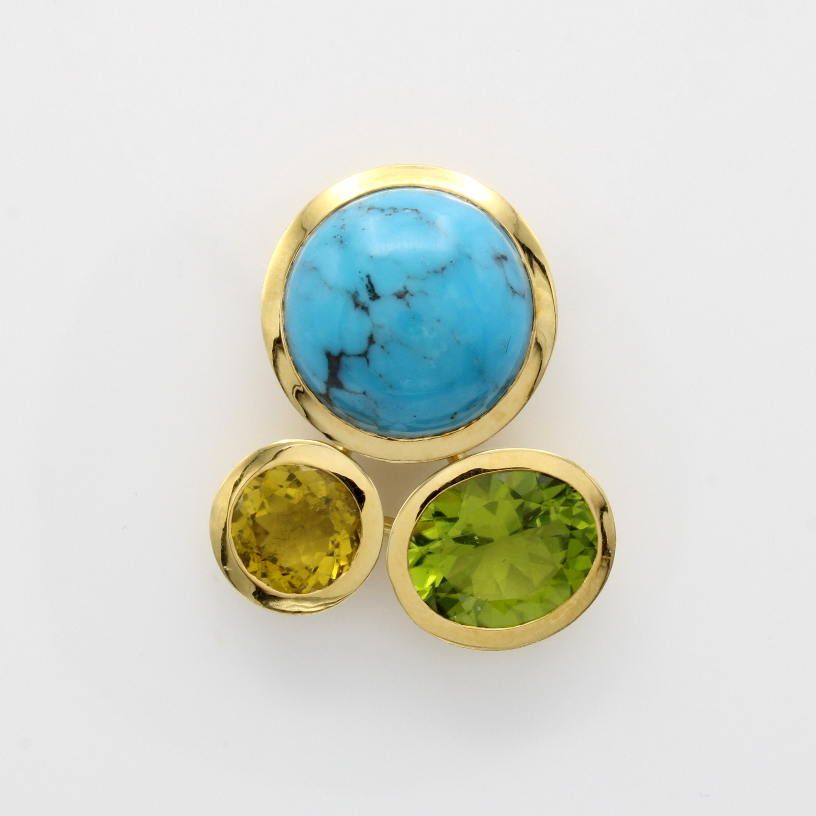 Image 27110978 - Anhänger mit Farbsteinen, GG 750/000, 1 Türkiscabochon ca. 15.04 ct, 1 ovaler, fac. ...