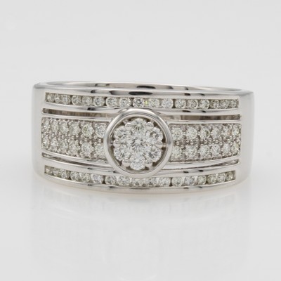 Image Ring mit Brillanten, WG 585/000, 65 Brill. zus. ca. 0.60 ct get.Weiß/lupenrein, RW ...