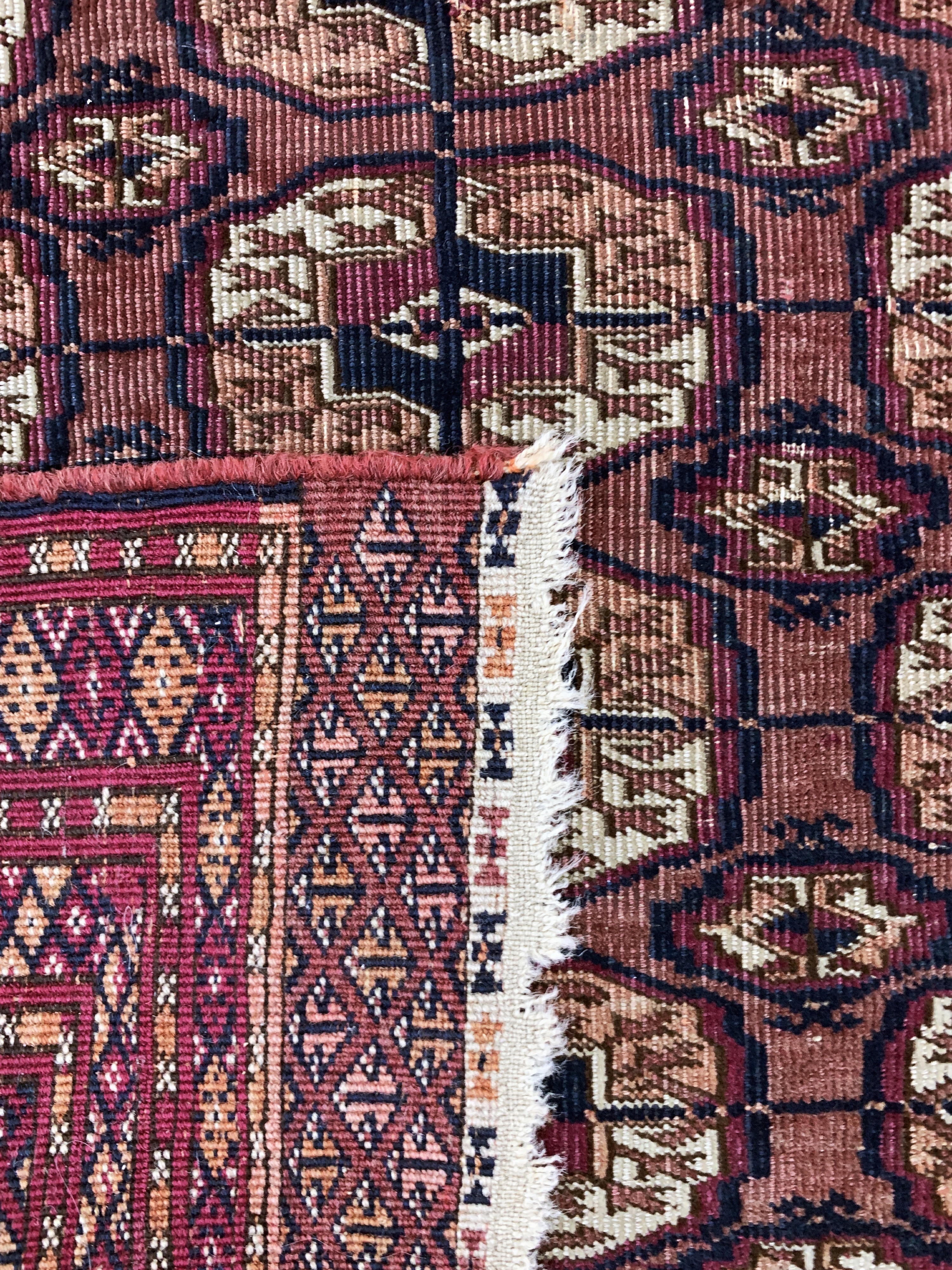 Detail e: Tekke"Herdteppich"antik, Turkmenistan, 19.Jhd, Wolle auf Wolle, ca. 106 x 84 cm, EHZ:3