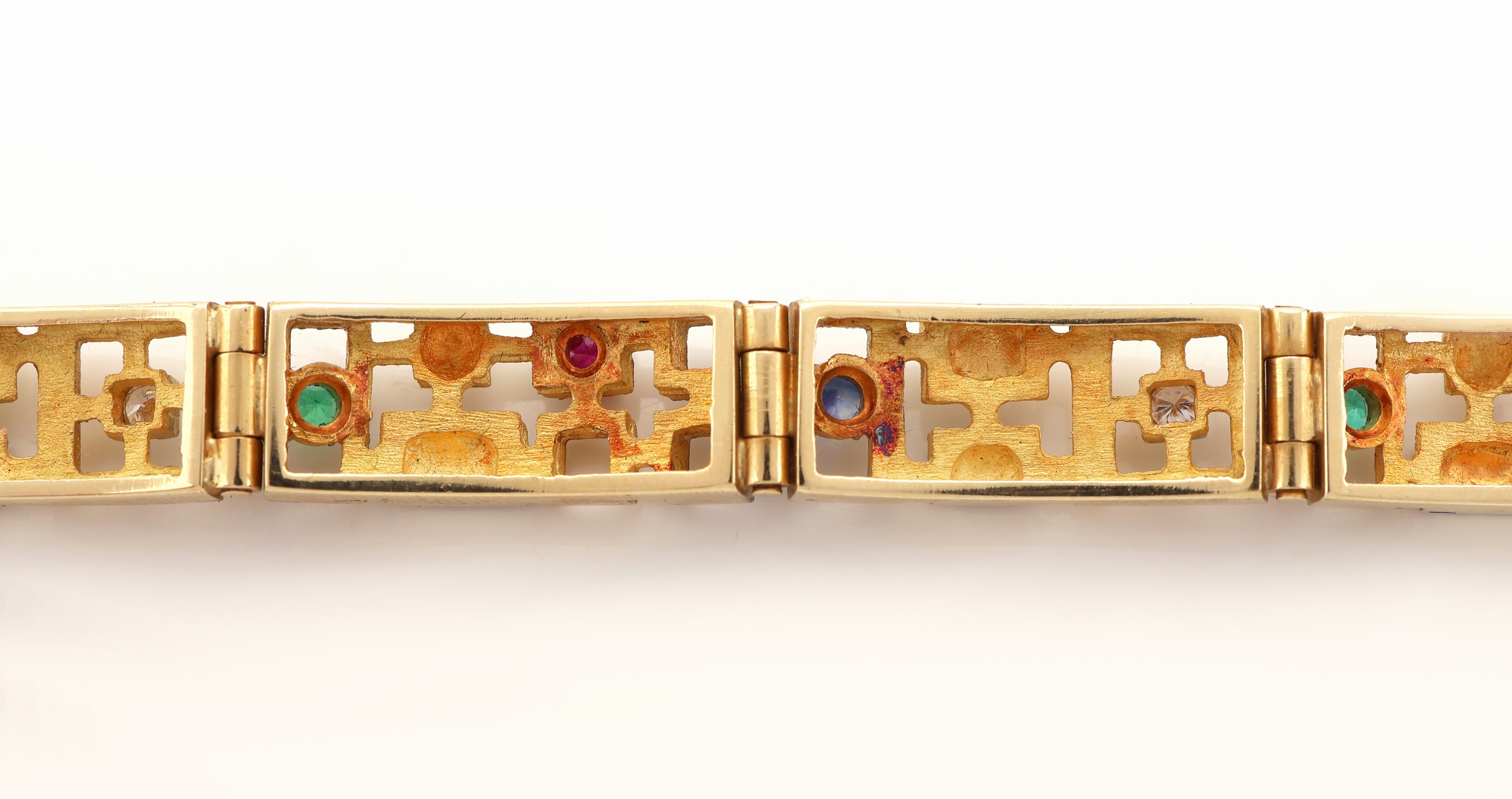 Detail b: 18 kt Gold Farbstein-Brillant-Armband, GG 750/000, abstrakt geometrisches Design, 4 rundfacett. Saphire, 3 rundfacett. Rubine und 3 rundfacett. ...
