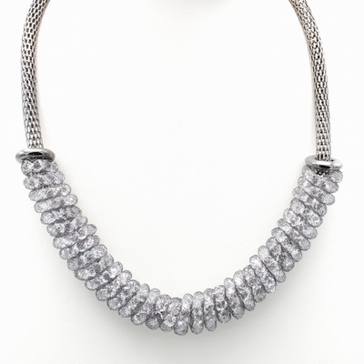 Image Messing-Collier mit Kristallen, Kristalle im leichten Grauton, in L. ca. 44-49 cm trag- ...
