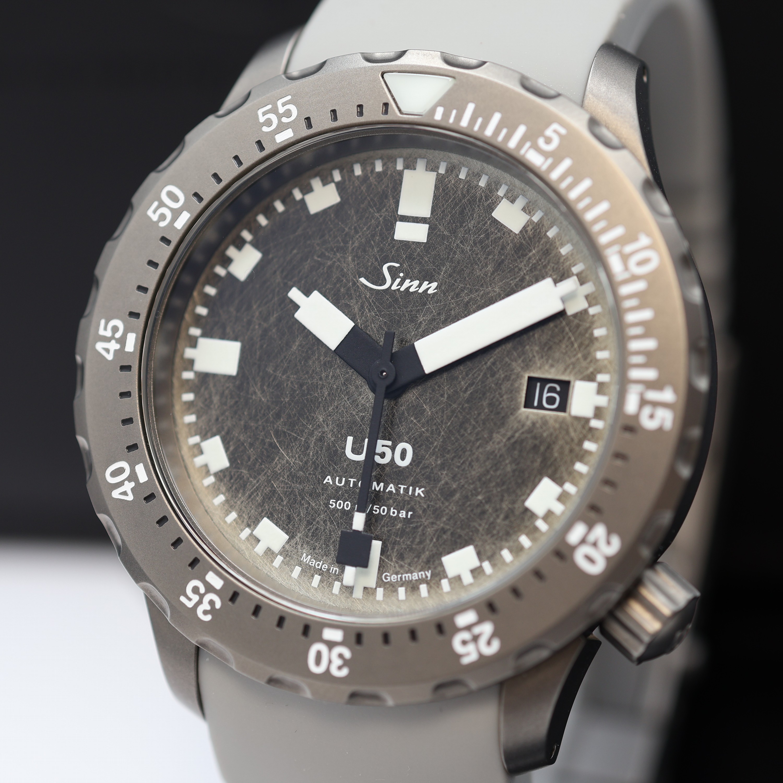 Detail a: SINN U50 Herrenarmbanduhr Referenz 1050, Deutschland verk. lt. beil. Garantiekarte 04/2023, Automatik, Deutscher U-Boat Stahl, orig. Kautschukband m. ...