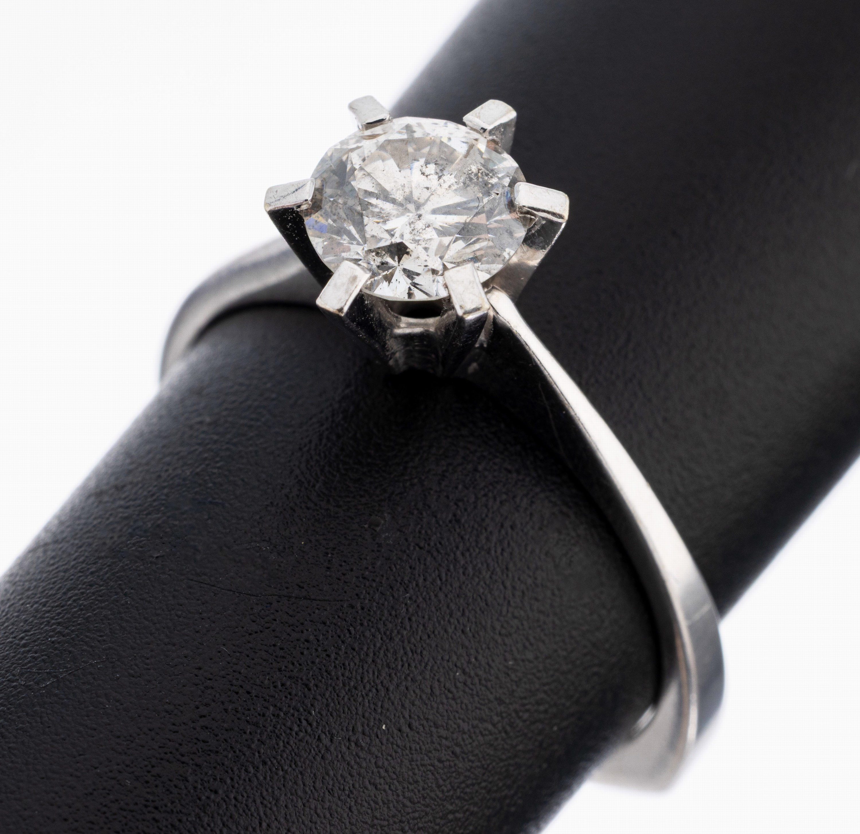 Image 27112036 - 14 kt Gold Brillant-Ring, WG 585/000, Brillant ca. 1.00 ct (grav.) Weiß/p1 ...