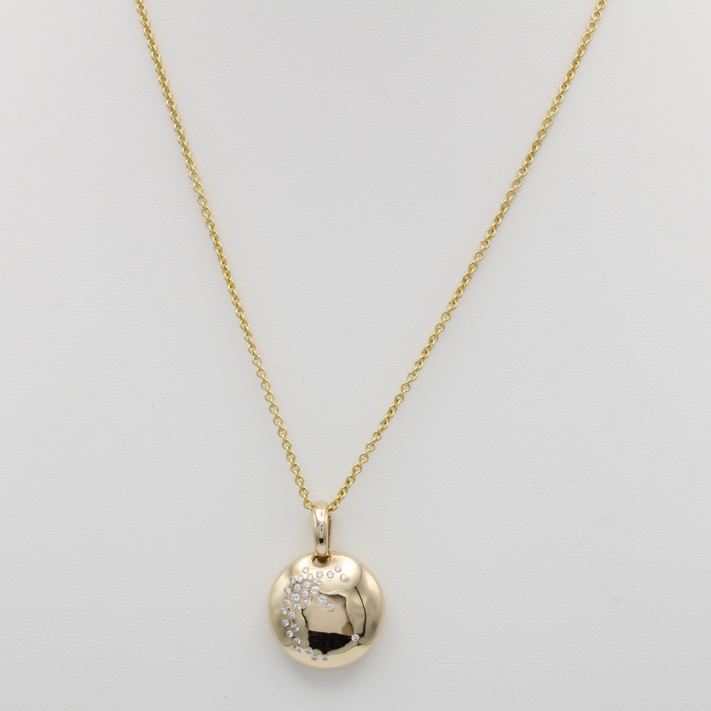 Image 27112038 - Clipanhänger mit Brillanten an Kette, GG 585/000, runder Anhänger, 31 Brill. gestreut ...