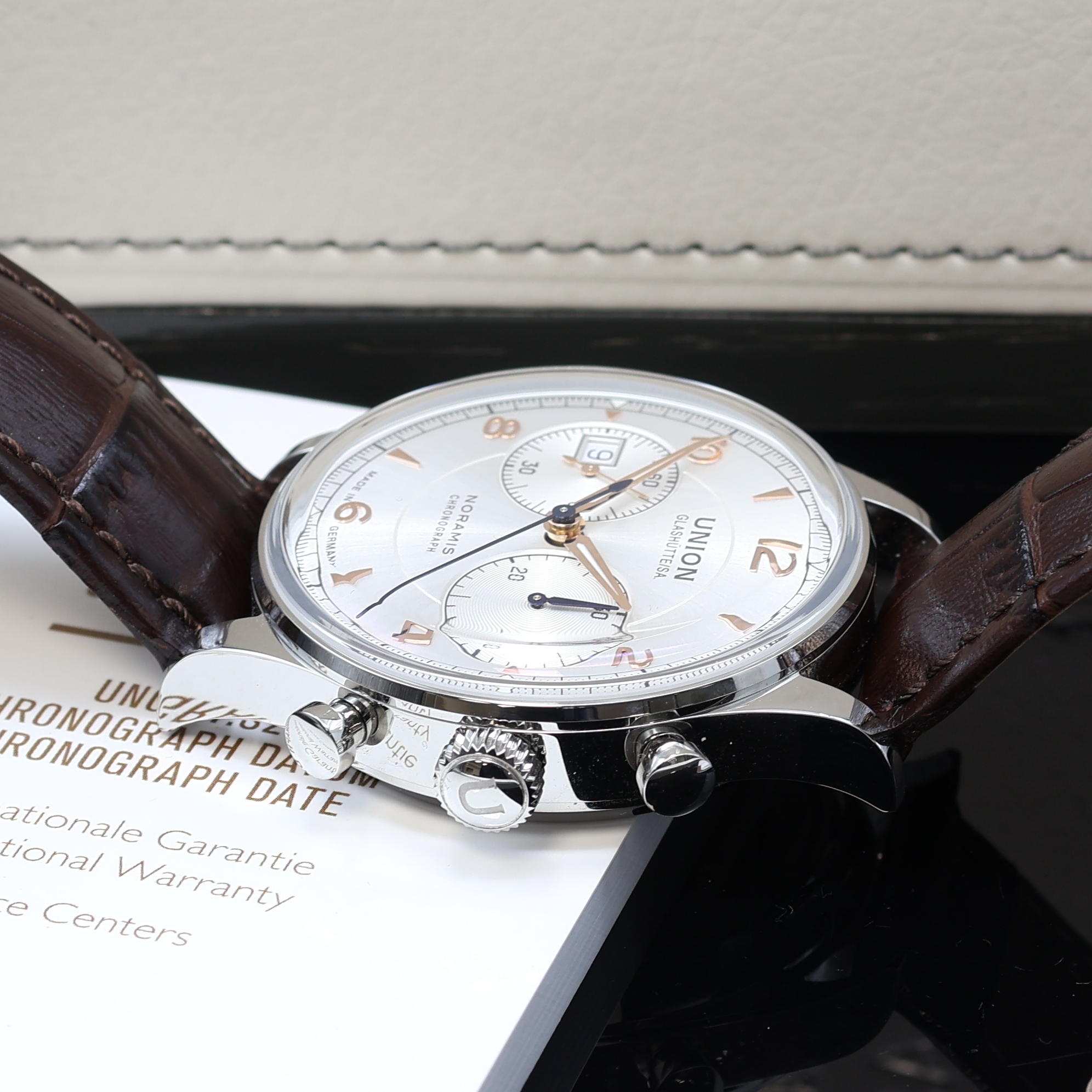 Detail c: UNION GLASHÜTTE Noramis Armbandchronograph Referenz D012.427.16.037.01, Automatik, beids. vergl. Edelstahlgeh. inkl. orig. Lederband m. dopp. ...