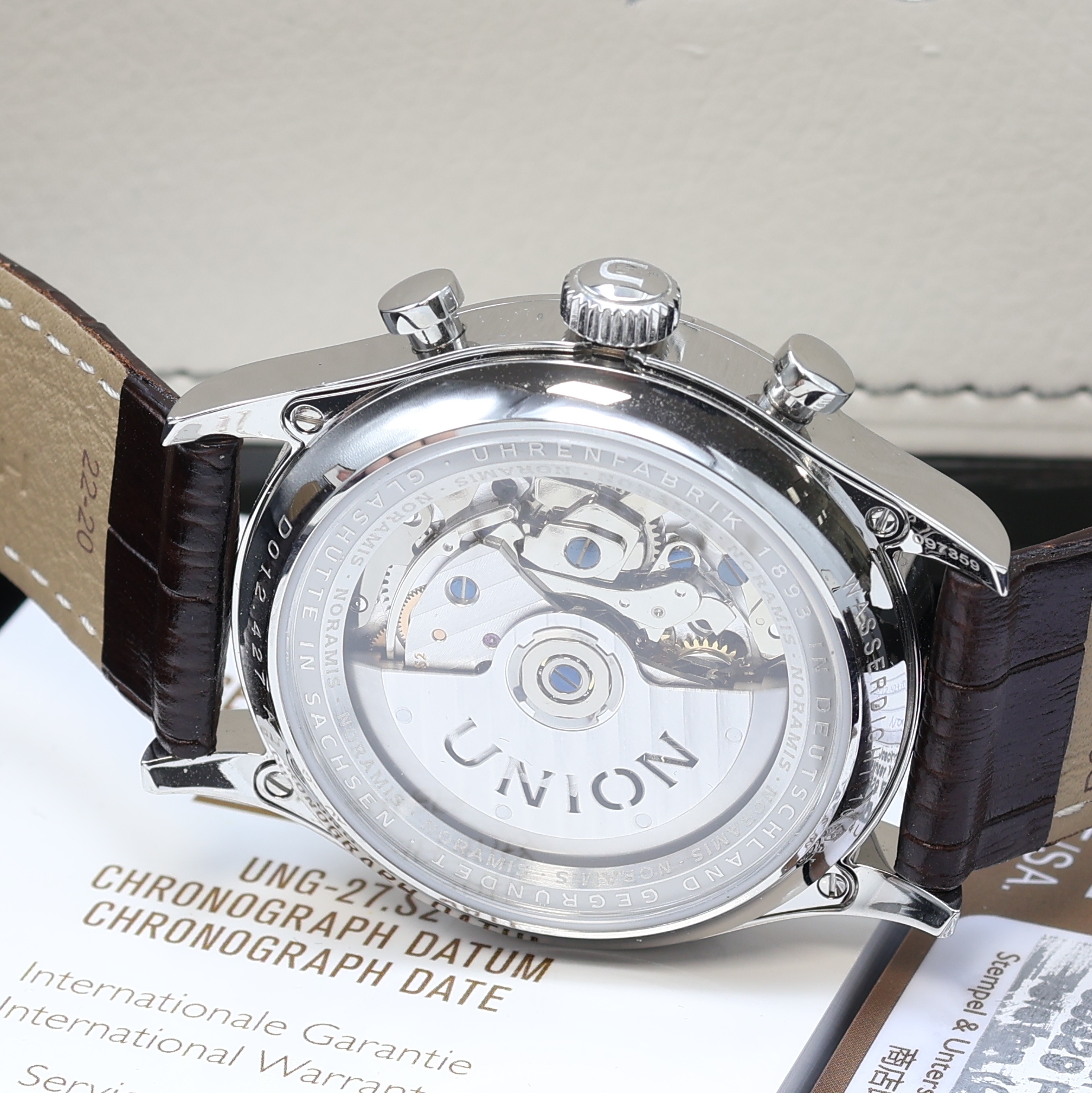 Detail e: UNION GLASHÜTTE Noramis Armbandchronograph Referenz D012.427.16.037.01, Automatik, beids. vergl. Edelstahlgeh. inkl. orig. Lederband m. dopp. ...