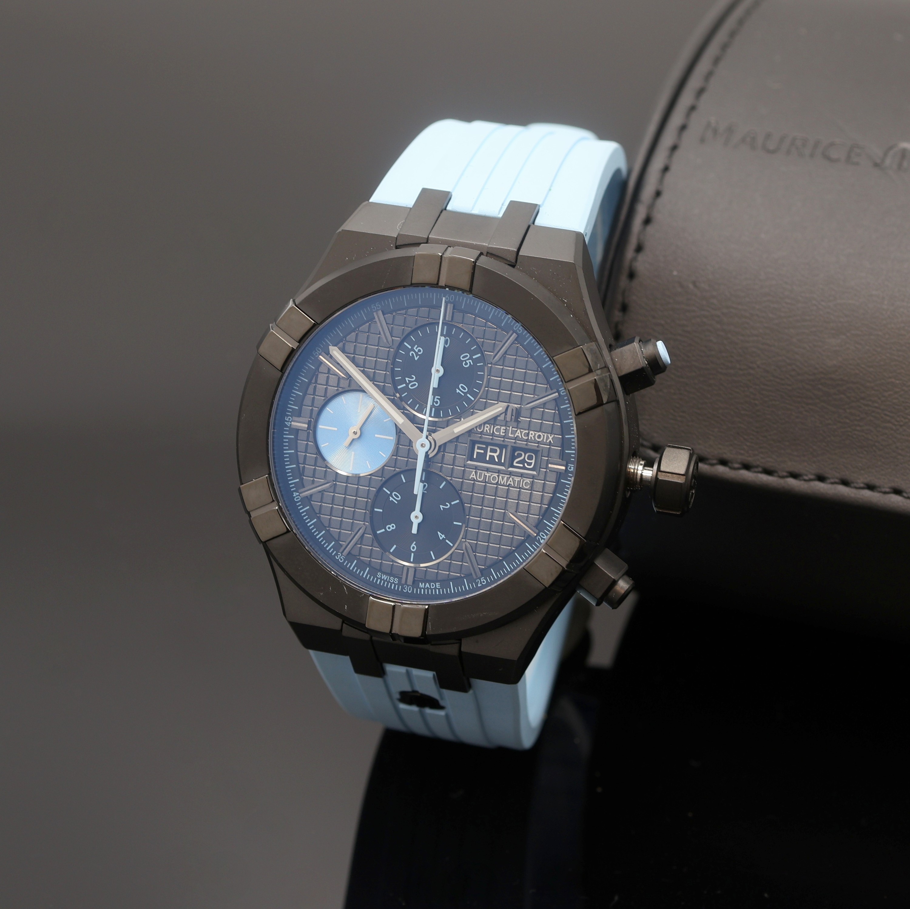 Image 27112136 - MAURICE LACROIX Aikon seltener, auf 500 Stück limitierter Armbandchronograph Referenz ...