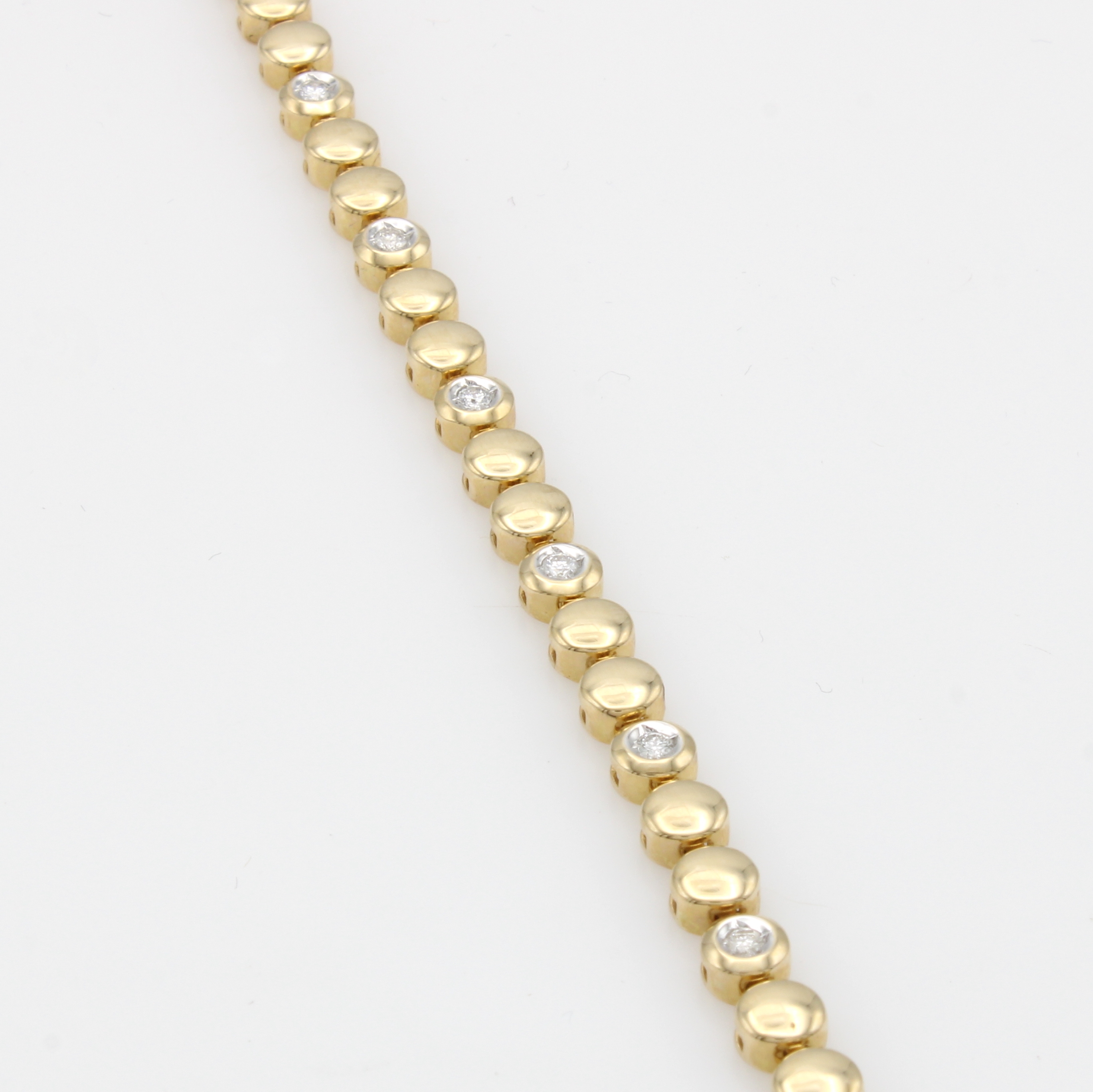 Image 27112161 - Armband mit Brillanten, GG 585/000, runde Elemente z.T. bes. m. Brill. zus. ca. 0.40 ct ...