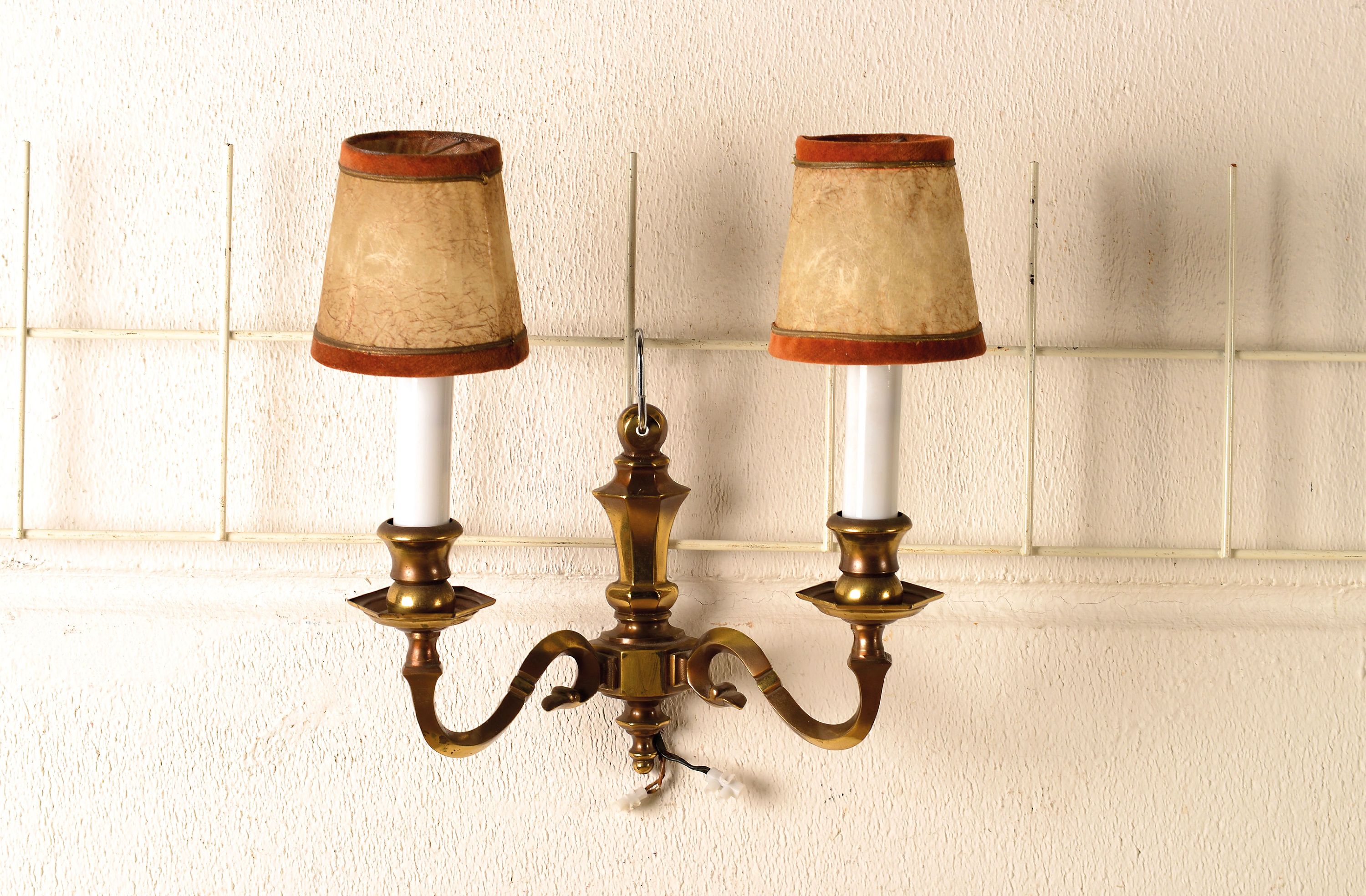 Image 27112167 - Wandlampe, Messing, Barockstil, 2. Hälfte 20. Jahrhundert, 2 Brennstellen, Funktion ...