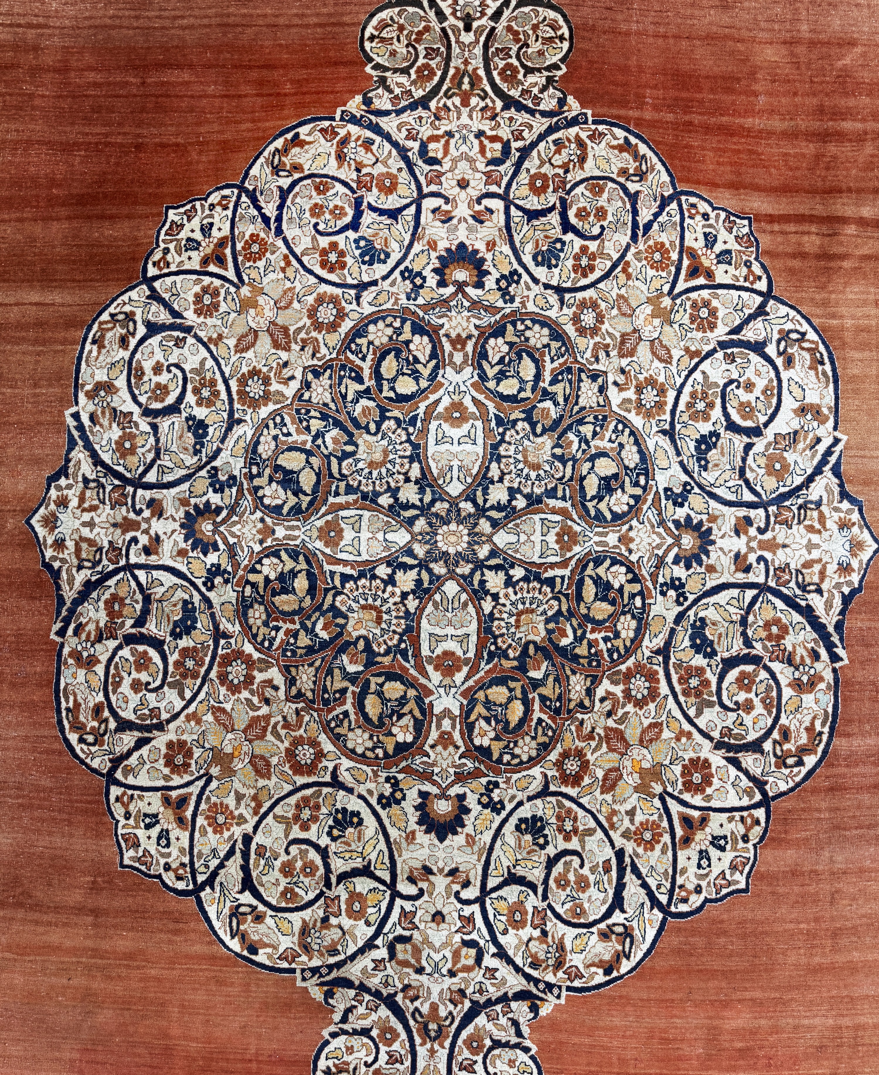 Detail e: Täbriz"Hadji-Jalili"antik, Persien, um 1900, Wolle auf Baumwolle, ca. 550 x 370 cm, EHZ: 3, (kleine Restaurierungen)
