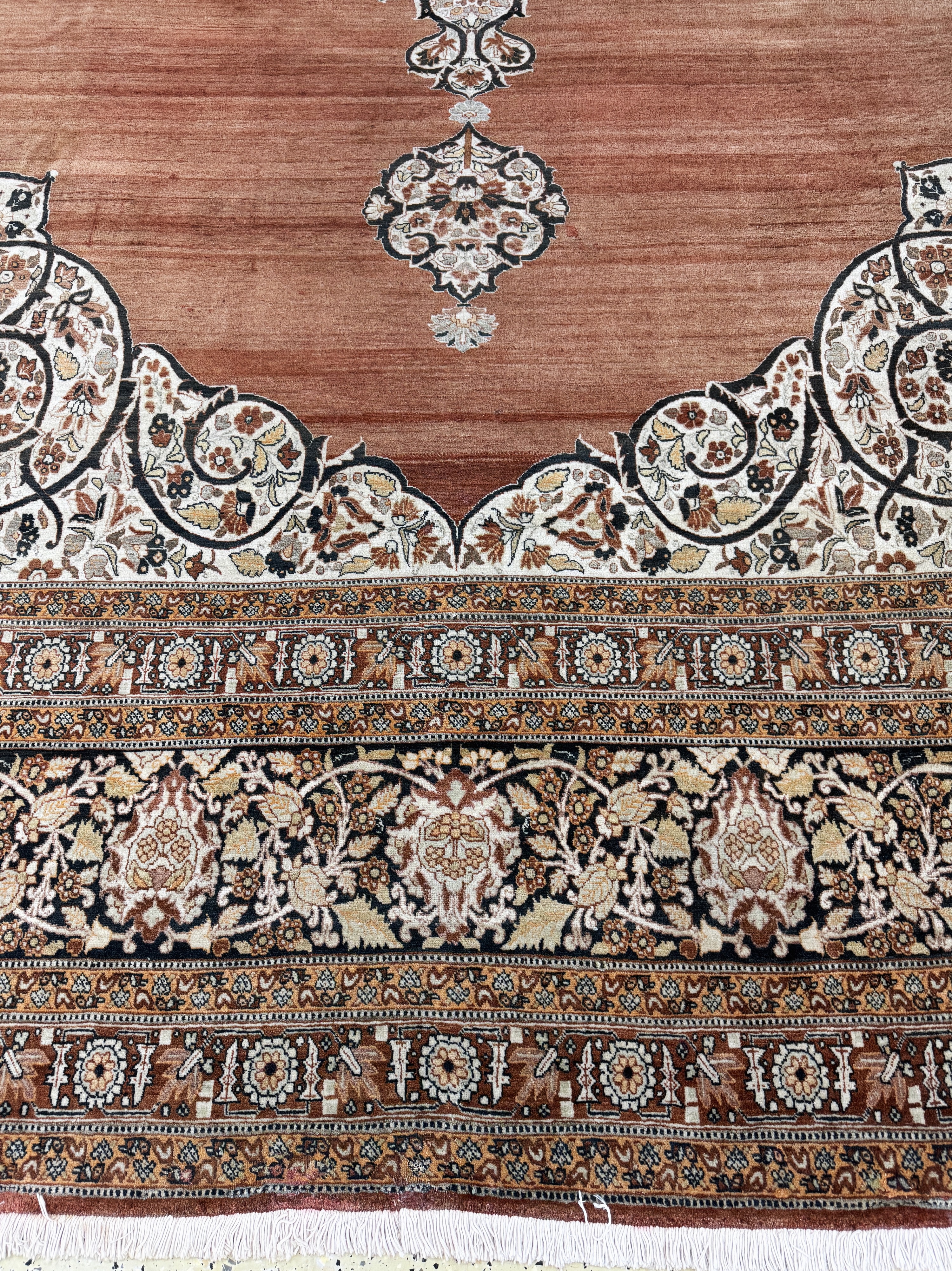 Detail h: Täbriz"Hadji-Jalili"antik, Persien, um 1900, Wolle auf Baumwolle, ca. 550 x 370 cm, EHZ: 3, (kleine Restaurierungen)