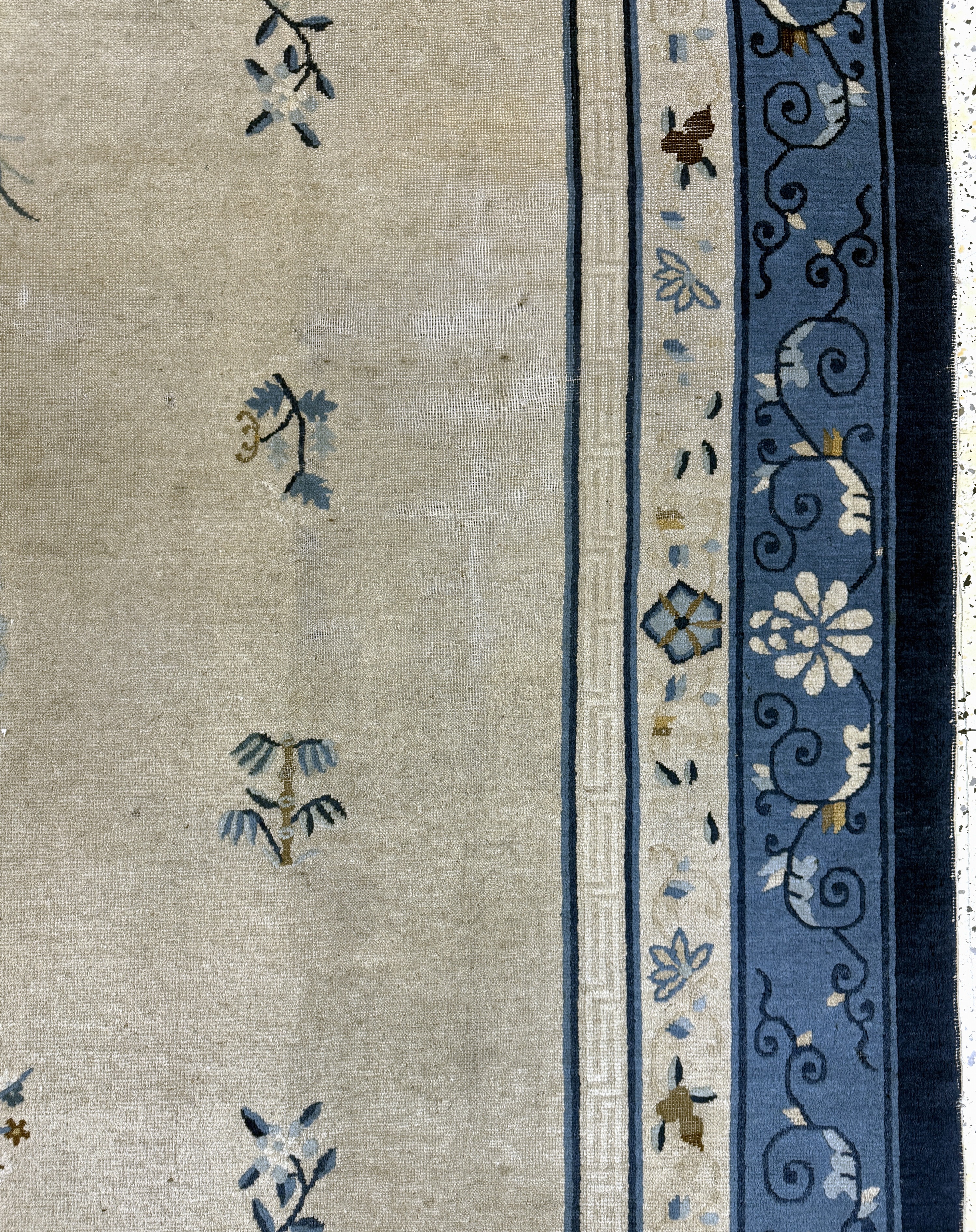Detail e: Peking antik, China, um 1900, Wolle auf Baumwolle, ca. 350 x 277 cm, gereinigt, EHZ: 3