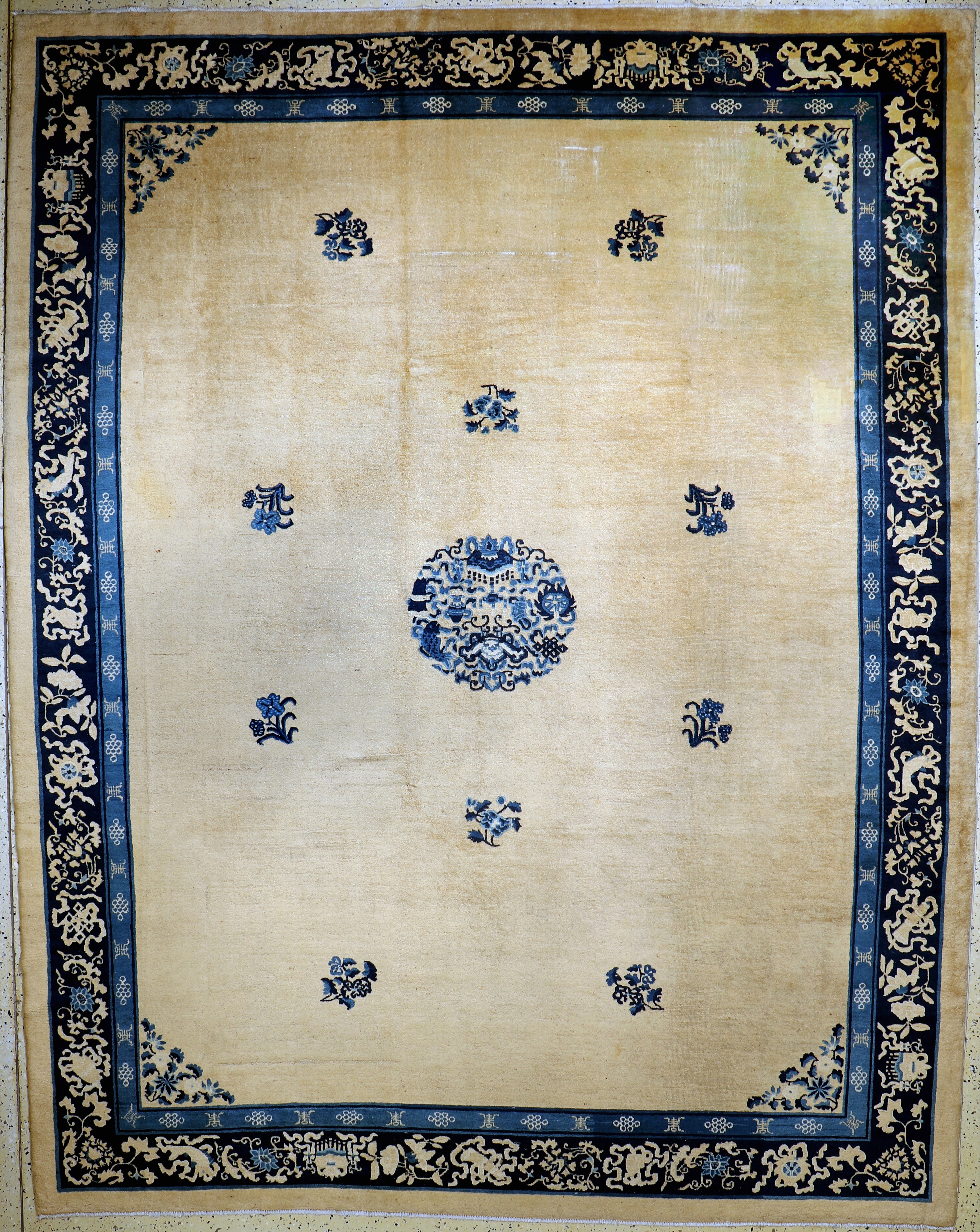 Image 27112227 - Peking antik, China, um 1900, Wolle auf Baumwolle, ca. 350 x 273 cm, gereinigt, EHZ: ...