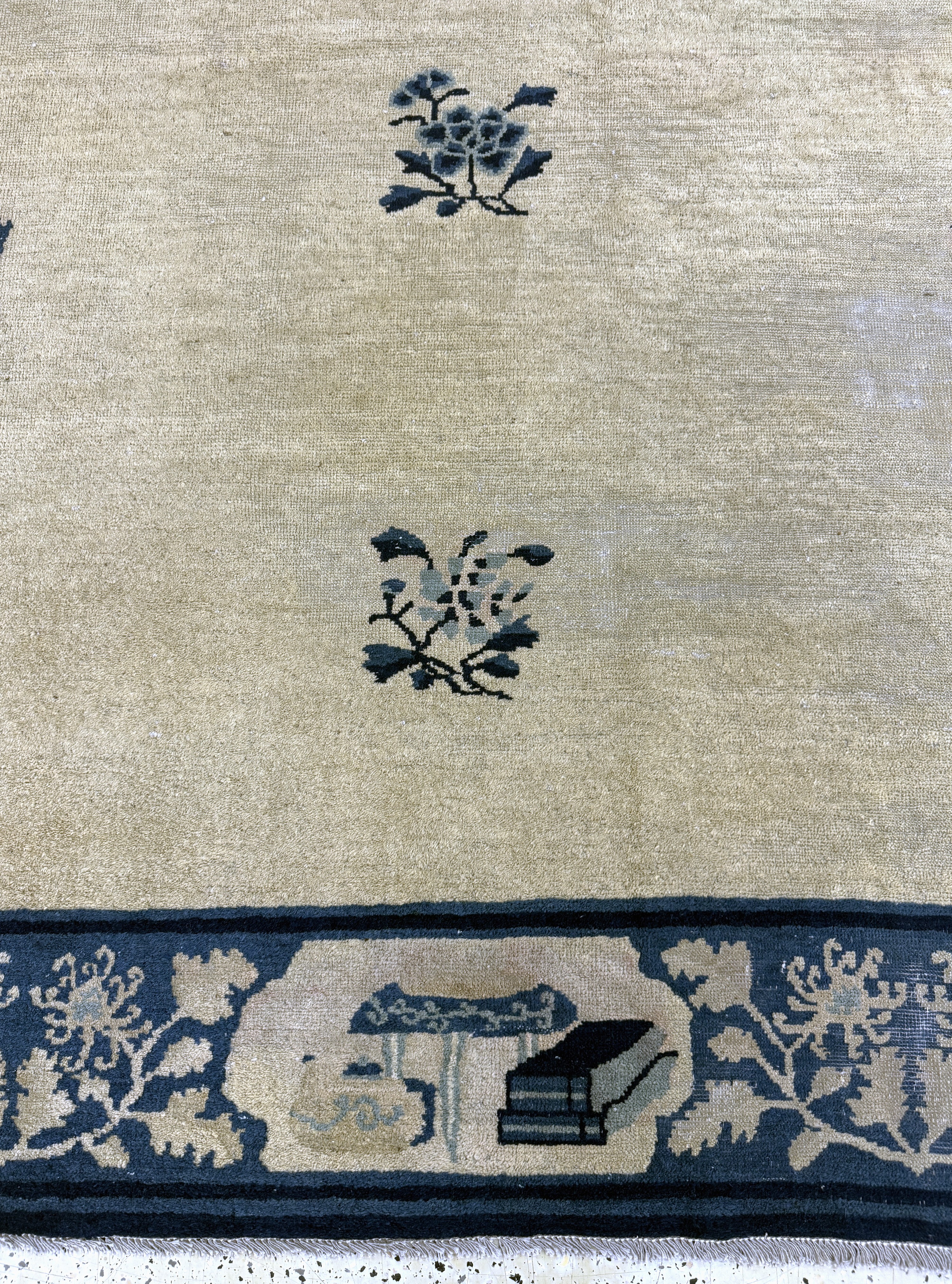 Detail g: Peking antik, China, um 1900, Wolle auf Baumwolle, ca. 340 x 260 cm, gereinigt, EHZ: 4