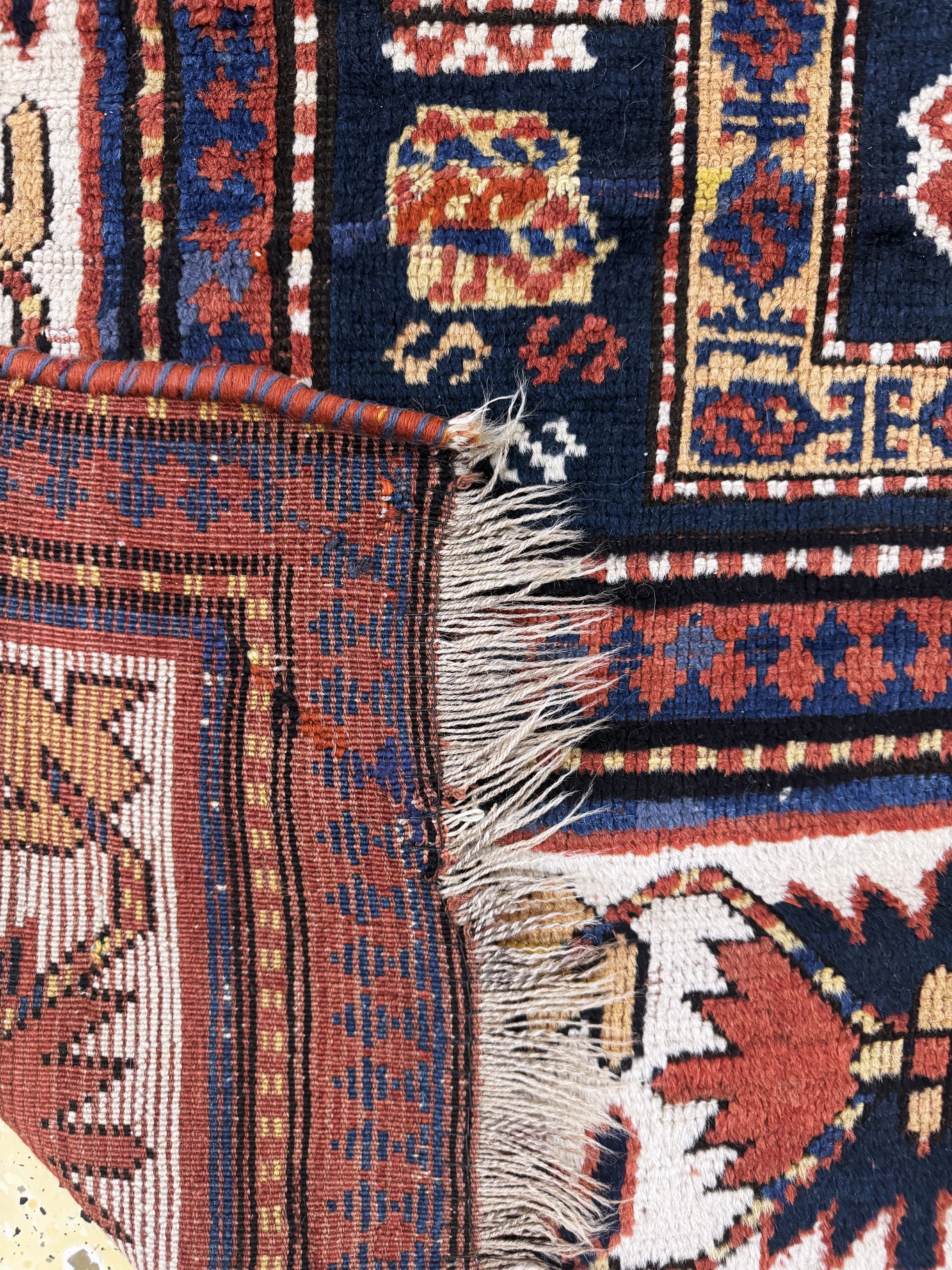 Detail g: "Karachoph-Kazak"antik, Kaukasus, 19.Jhd, Wolle auf Wolle, ca. 230 x 133 cm, verkürzt, EHZ: 3