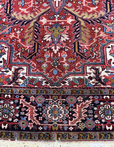 27112215h - Heriz alt, Persien, Anfang 20.Jhd, Wolle auf Baumwolle, ca. 330 x 240 cm, EHZ: 2, ...
