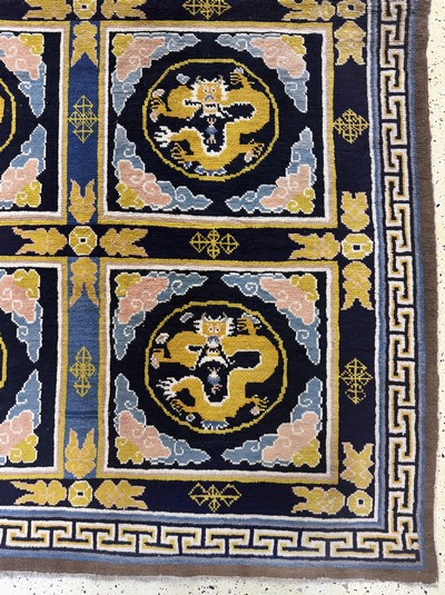 27112223a - Ning-Hsia antik signiert, China, um 1900, Wolle auf Baumwolle, ca. 320 x 340 cm, EHZ: 2 ...