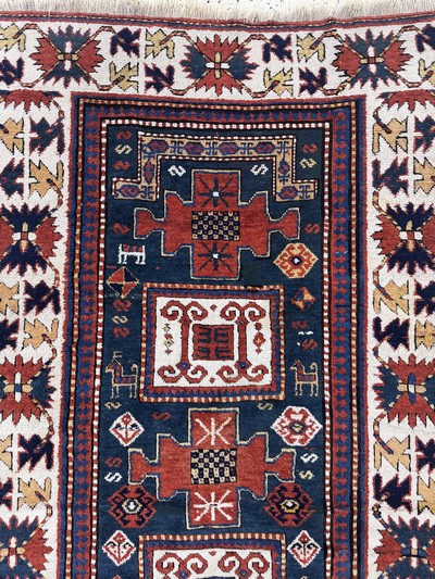 27112244d - ´Karachoph-Kazak´antik, Kaukasus, 19.Jhd, Wolle auf Wolle, ca. 230 x 133 cm, verkürzt, ...