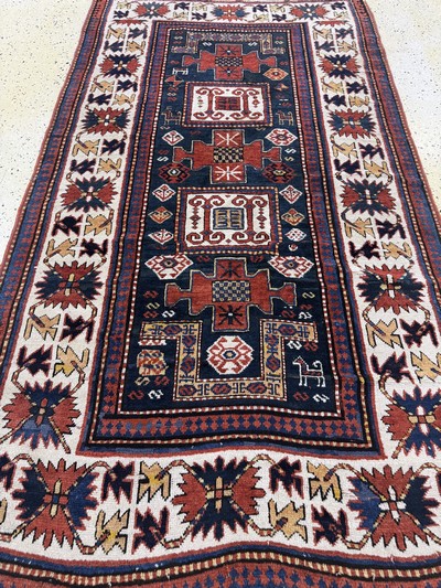 27112244f - ´Karachoph-Kazak´antik, Kaukasus, 19.Jhd, Wolle auf Wolle, ca. 230 x 133 cm, verkürzt, ...