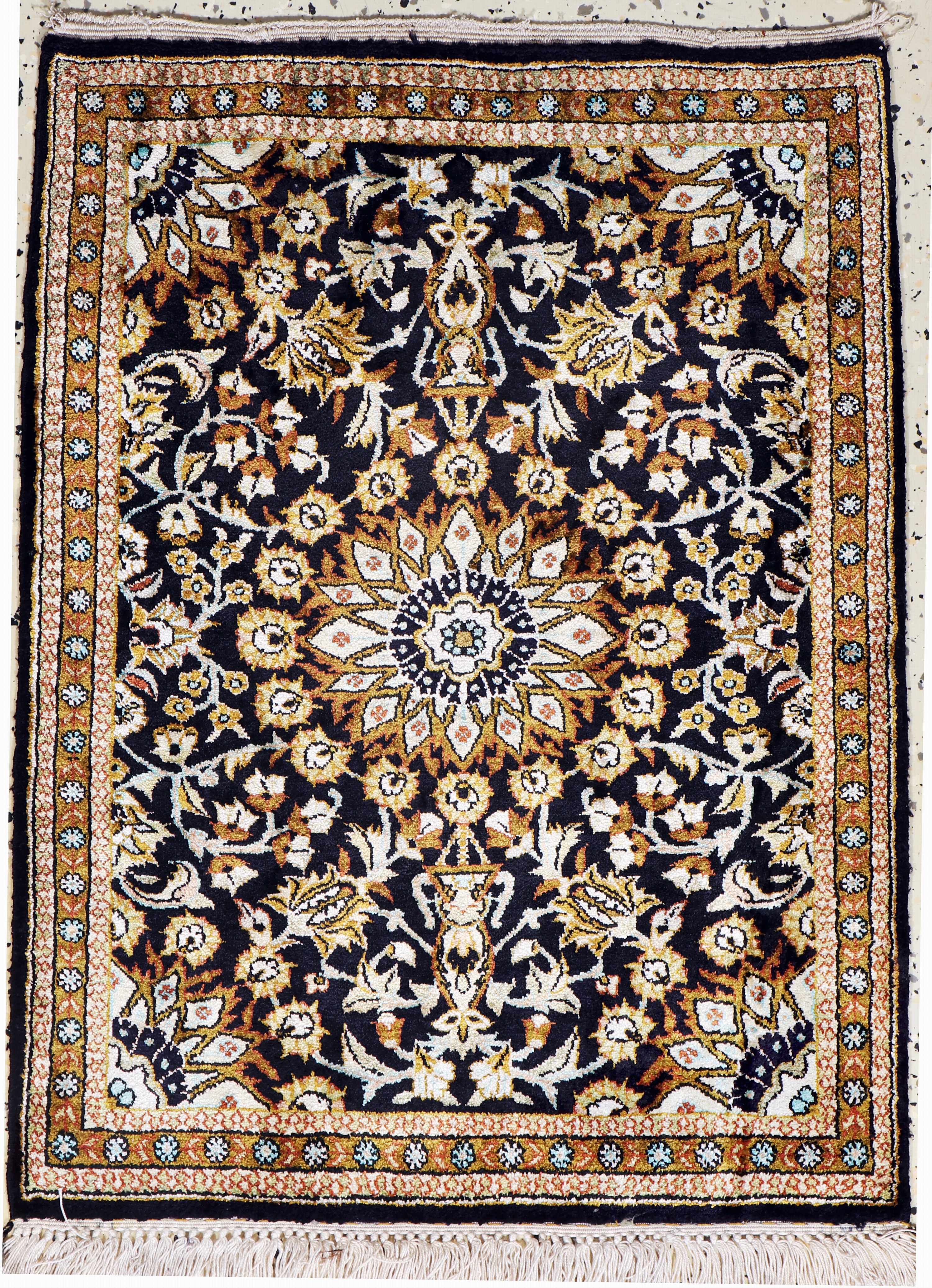 Image 27112393 - Ghom Seide, Persien, Neuwertig, reine Naturseide, ca. 80 x 60 cm Schätzpreis: 590, - ...