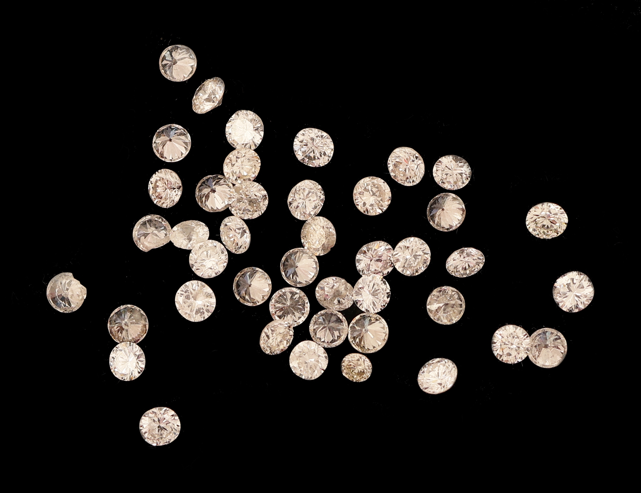 Image 27112395 - Lot lose Brillanten, zus. ca. 1.0 ct Weiß-l.get.Weiß/si-p, kalibriert, 1.7-1.9 mm ...