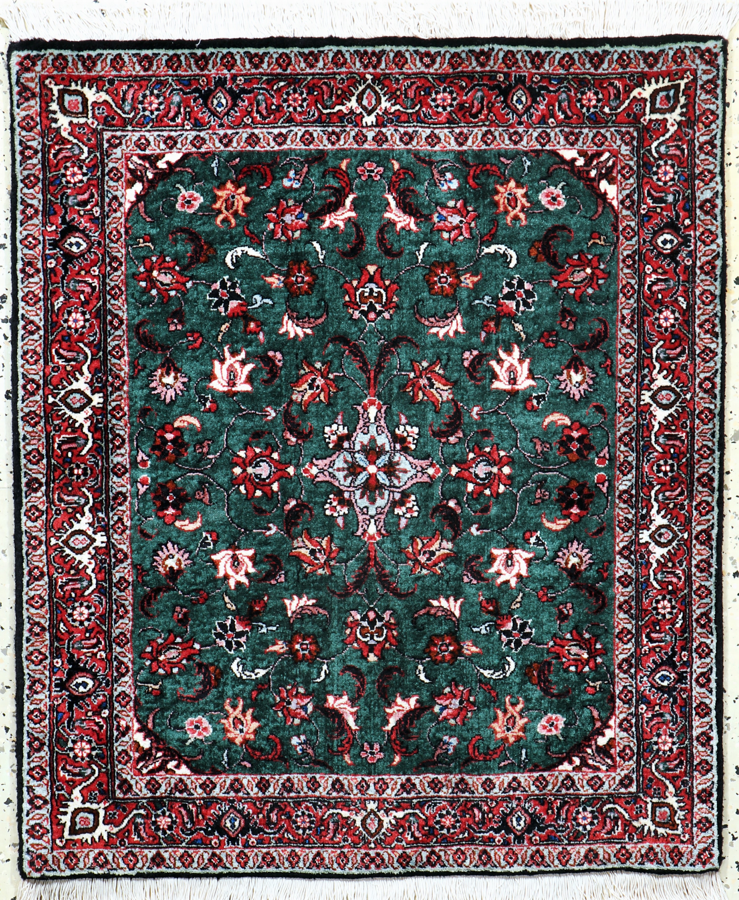 Image 27112415 - Bidjar fein, Persien, Neuwertig, Korkwolle,ca. 85 x 72 cm Schätzpreis: 590, - EUR
