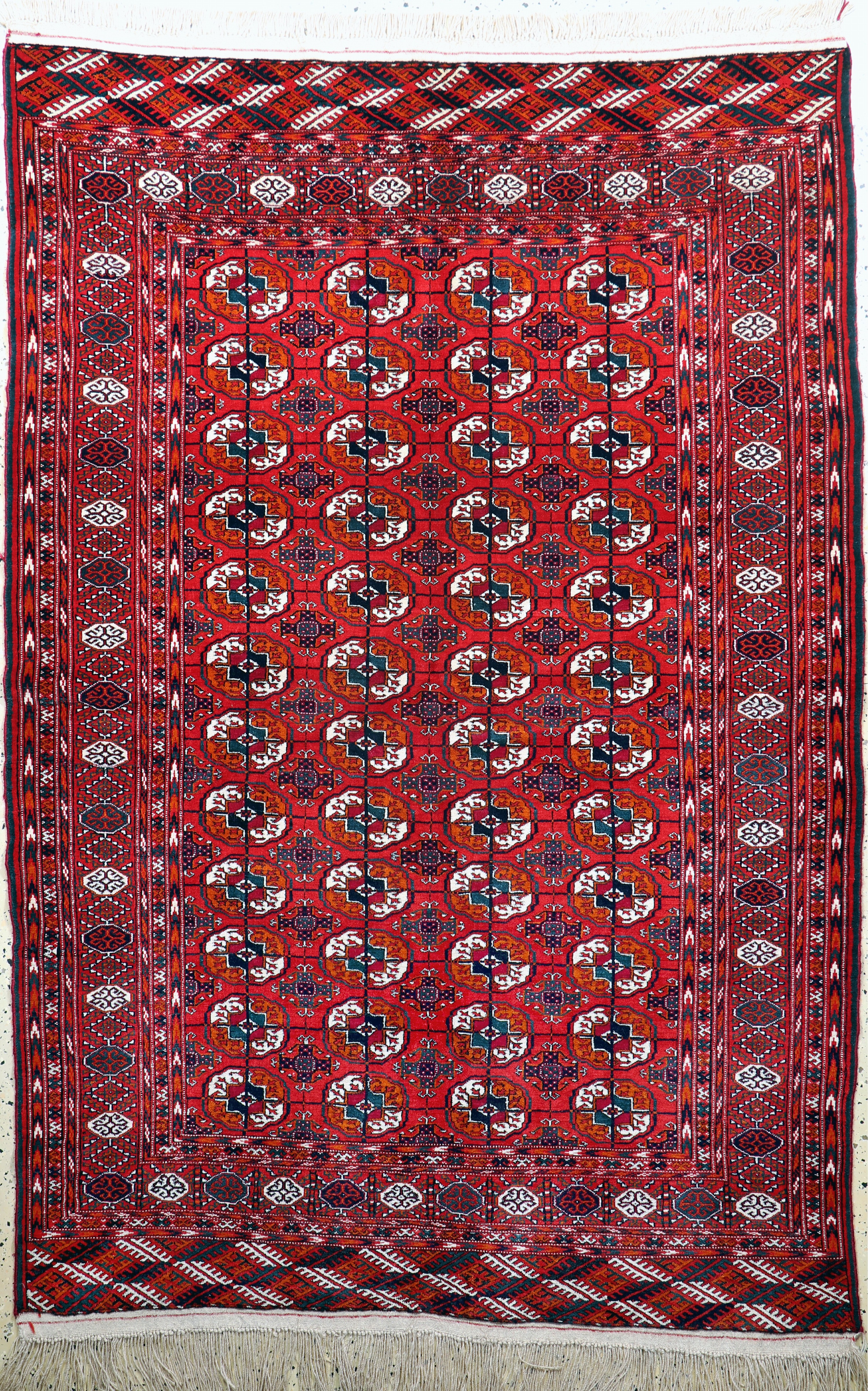 Image 27112427 - Buchara fein, Rußland, Neuwertig, Wolle aufWolle, ca. 224 x 150 cm Schätzpreis: 1450, ...
