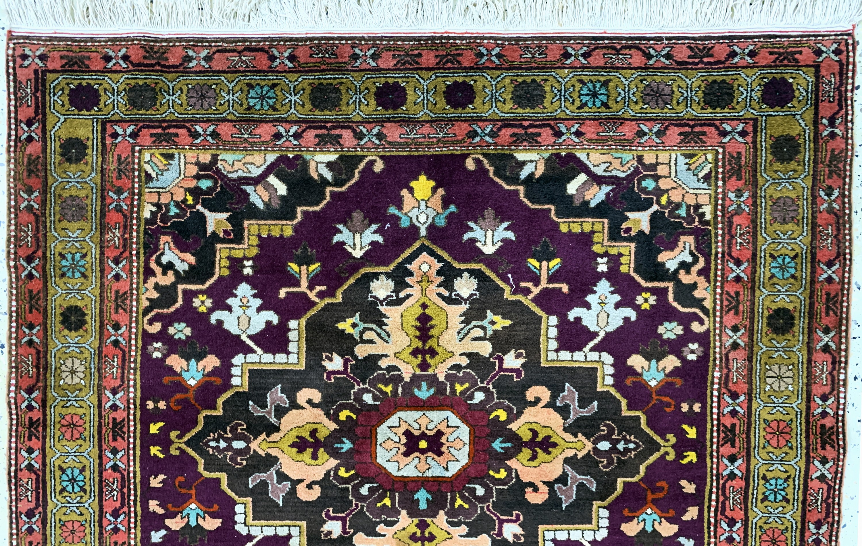 Detail c: Eriwan alt, Rußland, Mitte 20.Jhd, Wolle auf Baumwolle, ca. 230 x 140 cm, EHZ: 2